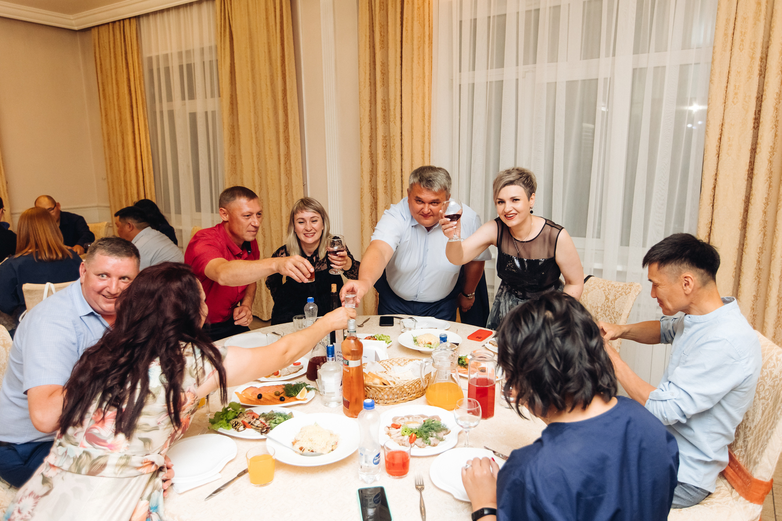 Выпускной вечер. Свадебный и семейный фотограф в Улан-Удэ