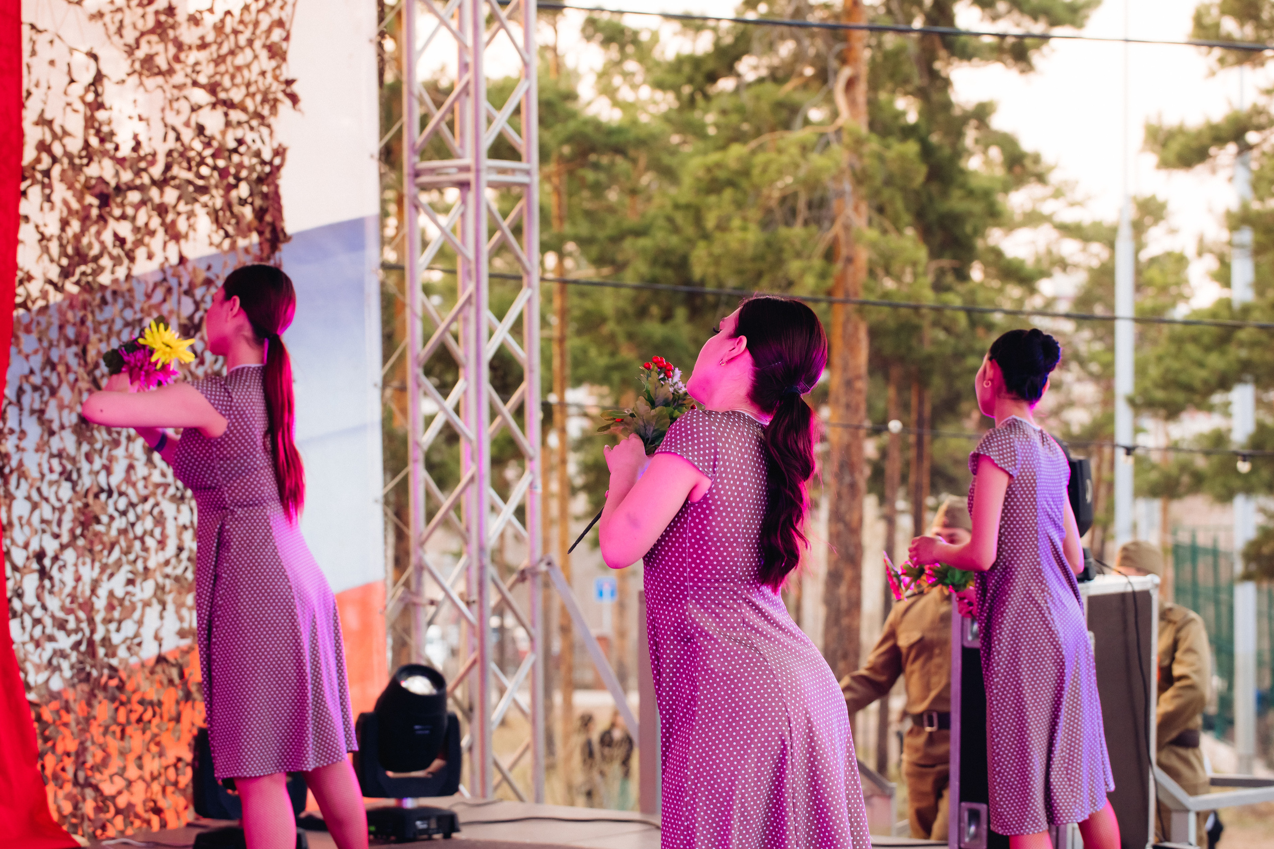 Празднование «Дня Победы» в парке Юбилейный. Свадебный и семейный фотограф в Улан-Удэ