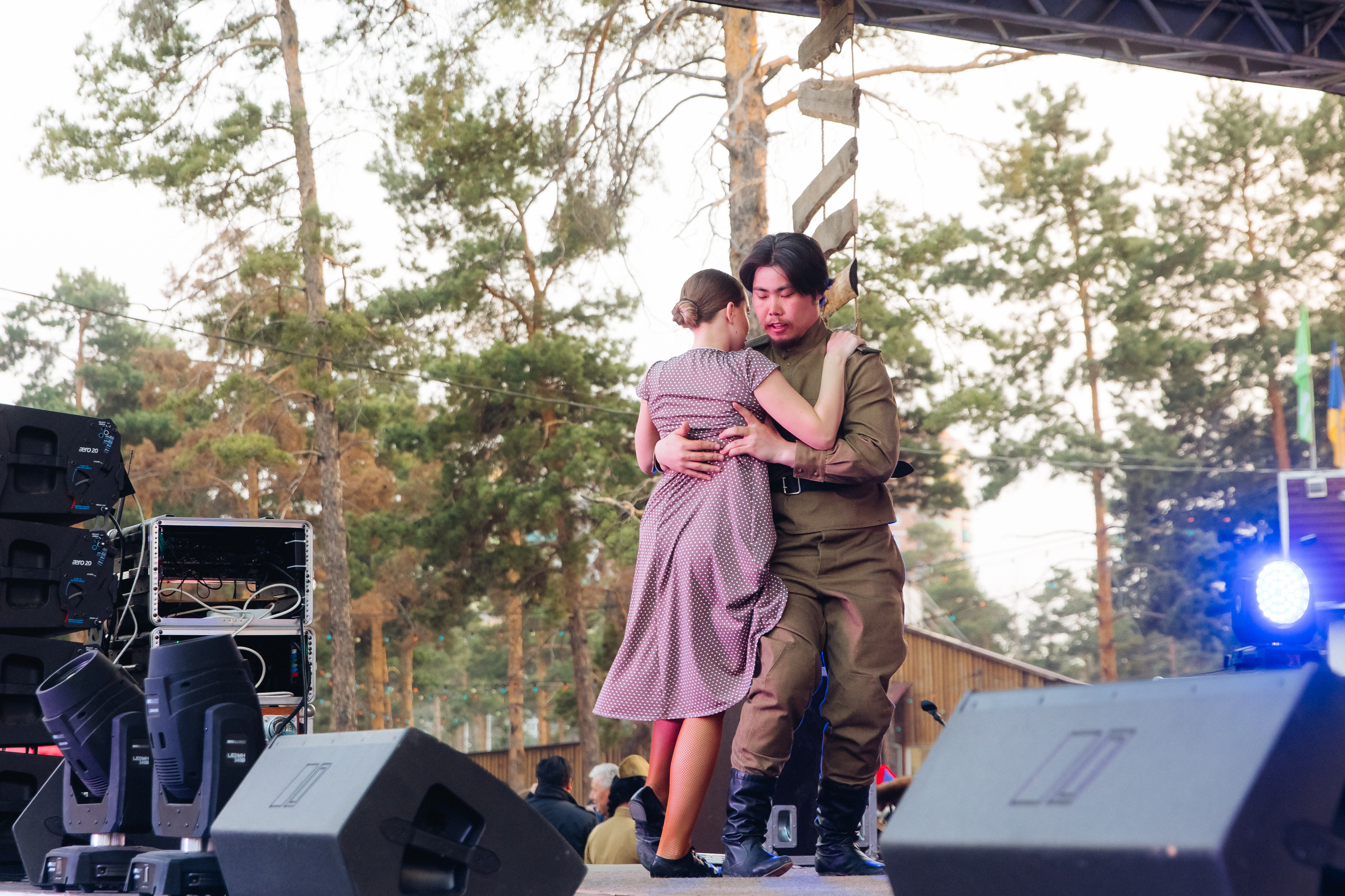 Празднование «Дня Победы» в парке Юбилейный. Свадебный и семейный фотограф в Улан-Удэ