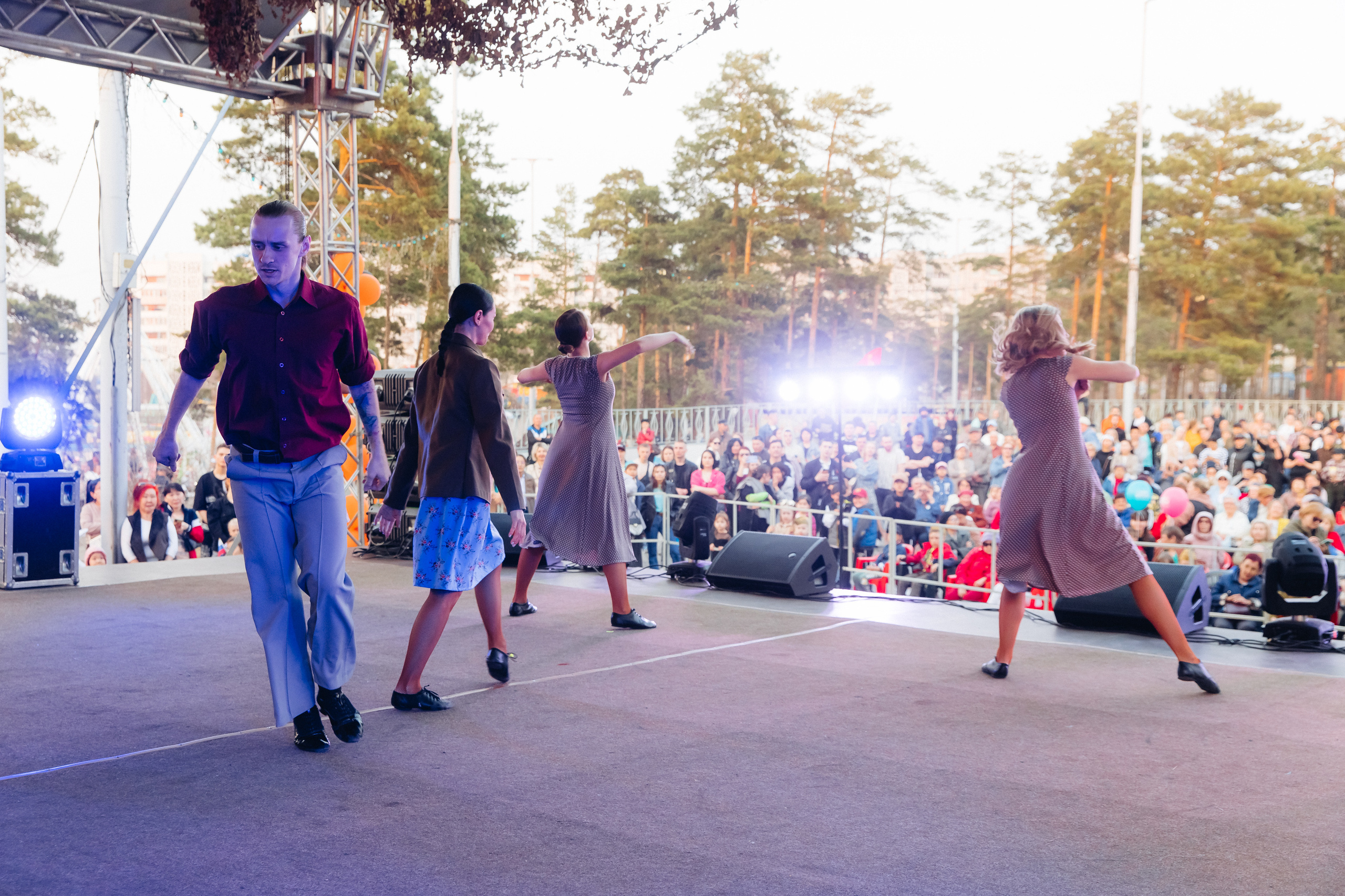 Празднование «Дня Победы» в парке Юбилейный. Свадебный и семейный фотограф в Улан-Удэ