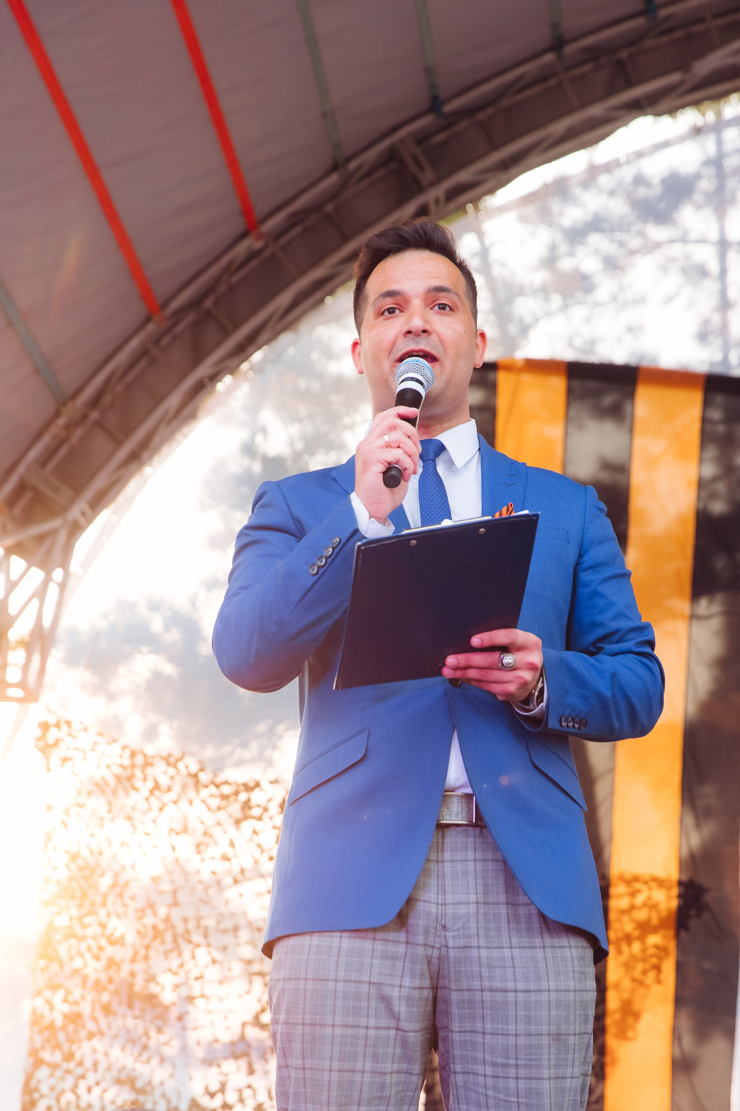 Празднование «Дня Победы» в парке Юбилейный. Свадебный и семейный фотограф в Улан-Удэ