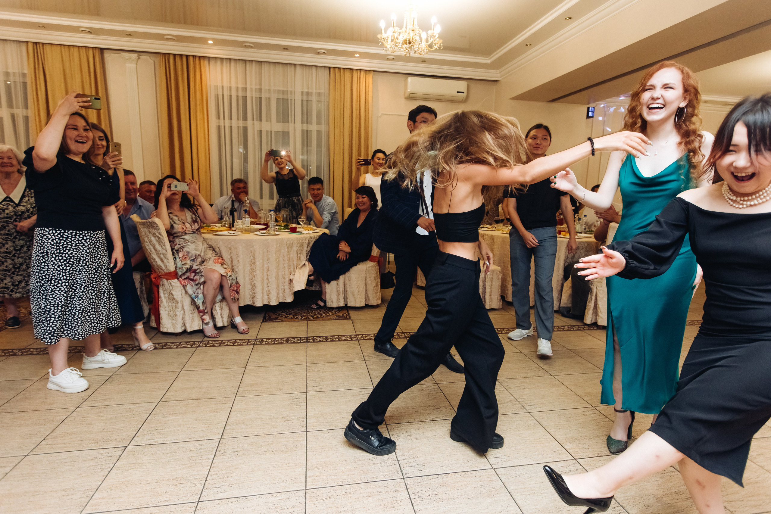 Выпускной вечер. Свадебный и семейный фотограф в Улан-Удэ