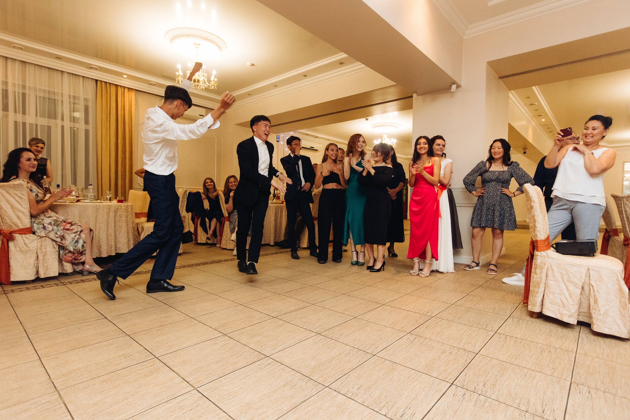 Выпускной вечер. Свадебный и семейный фотограф в Улан-Удэ