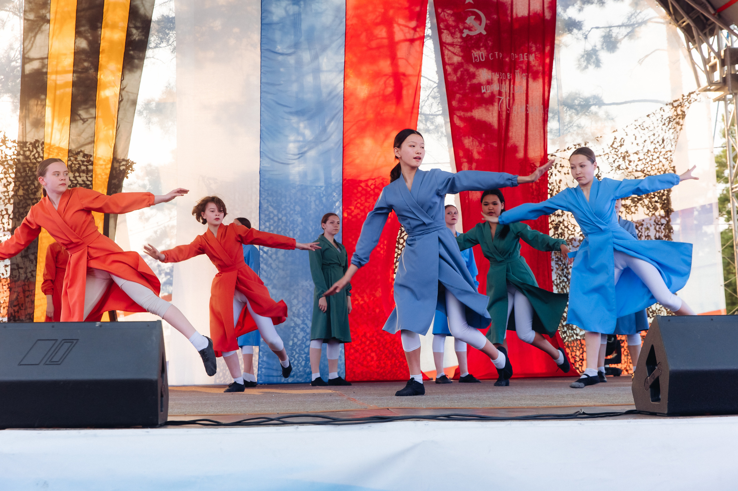 Празднование «Дня Победы» в парке Юбилейный. Свадебный и семейный фотограф в Улан-Удэ