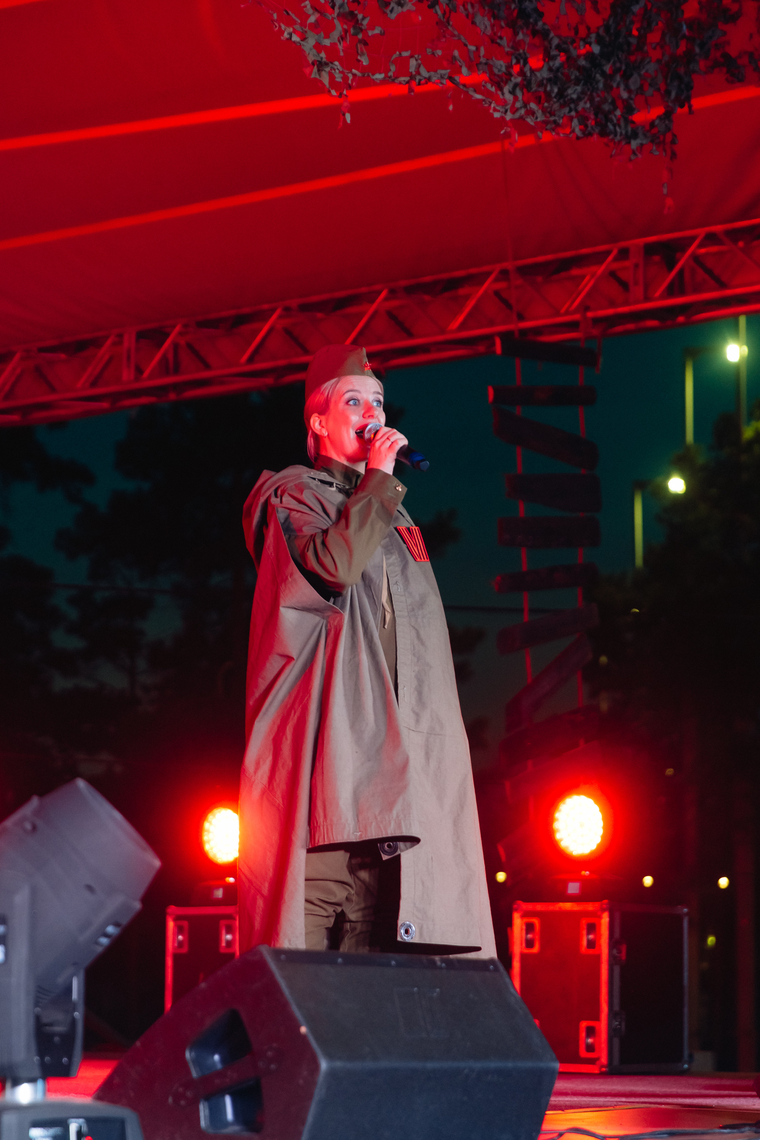 Празднование «Дня Победы» в парке Юбилейный. Свадебный и семейный фотограф в Улан-Удэ