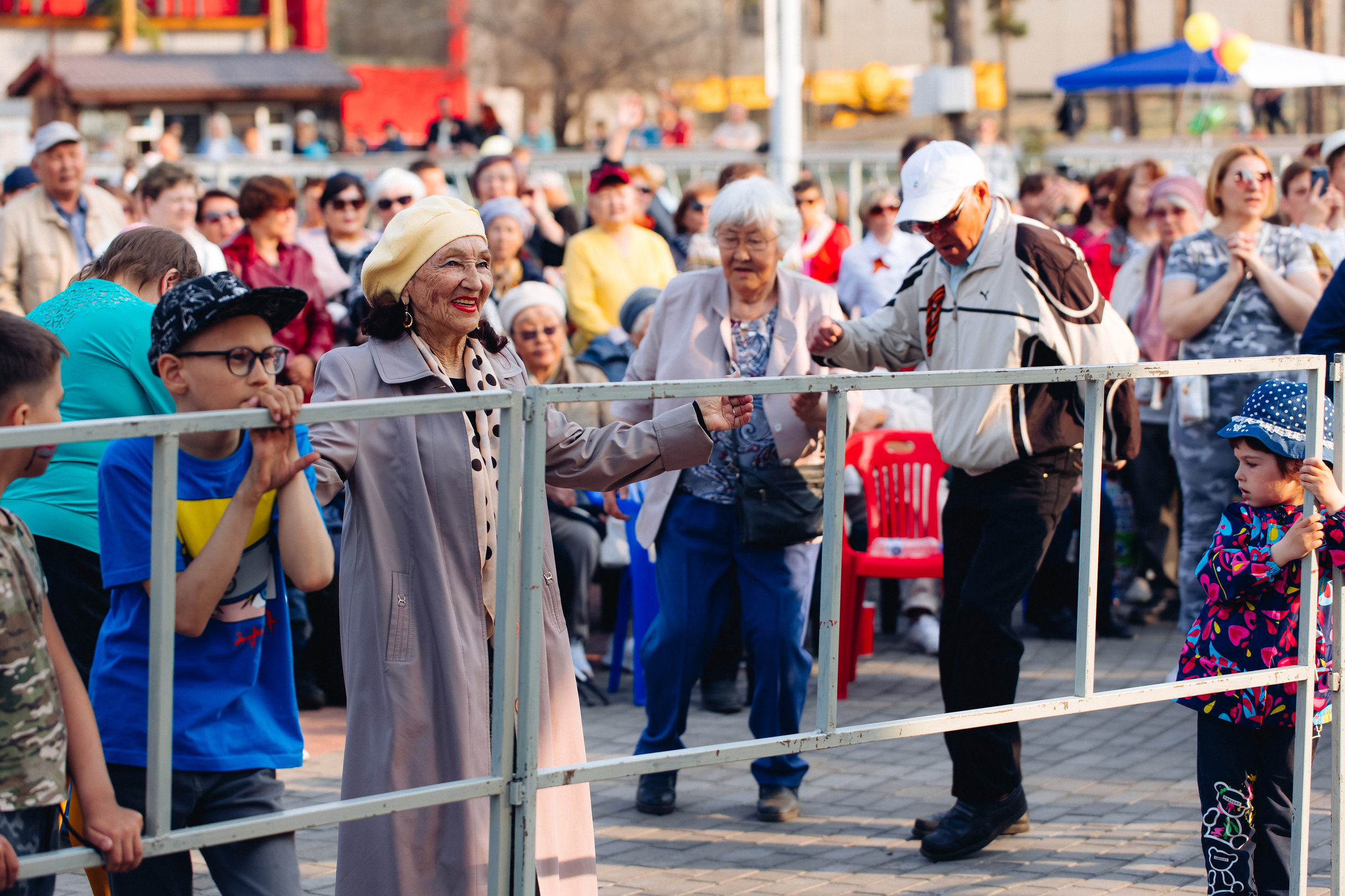 Празднование «Дня Победы» в парке Юбилейный. Свадебный и семейный фотограф в Улан-Удэ