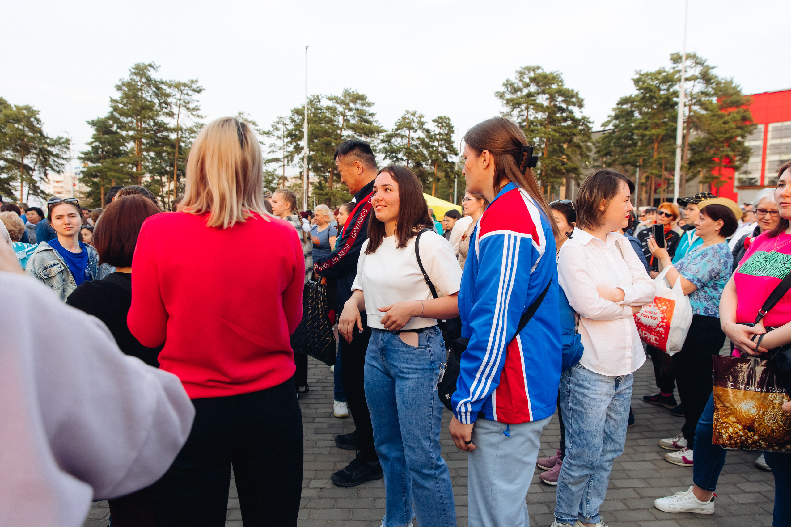 Празднование «Дня Победы» в парке Юбилейный. Свадебный и семейный фотограф в Улан-Удэ