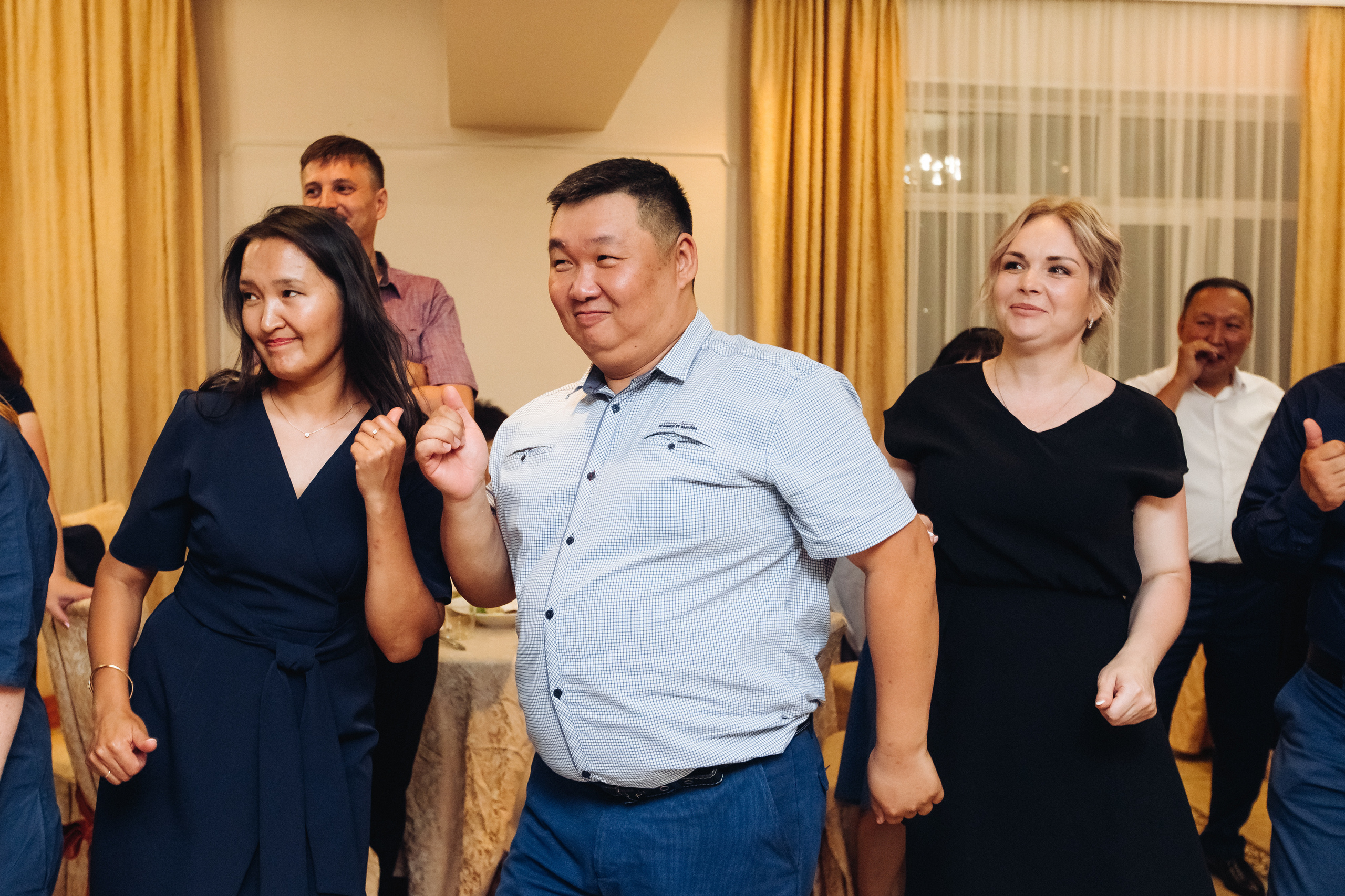 Выпускной вечер. Свадебный и семейный фотограф в Улан-Удэ