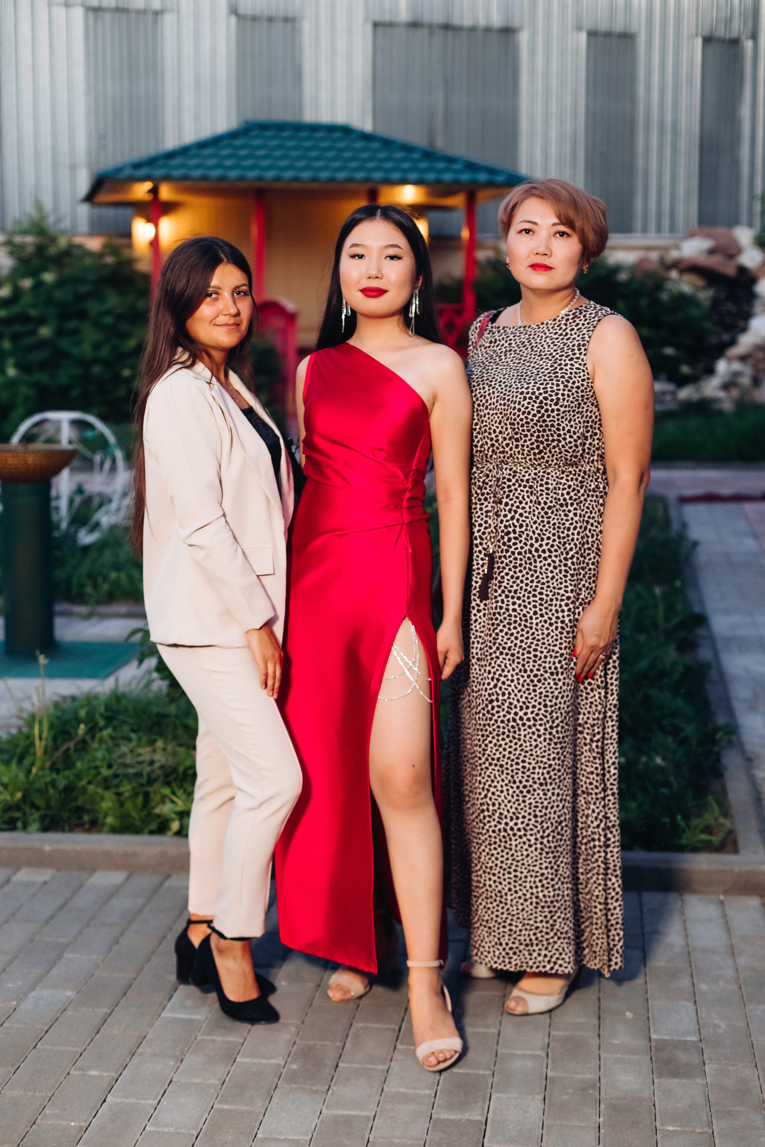 Выпускной вечер. Свадебный и семейный фотограф в Улан-Удэ