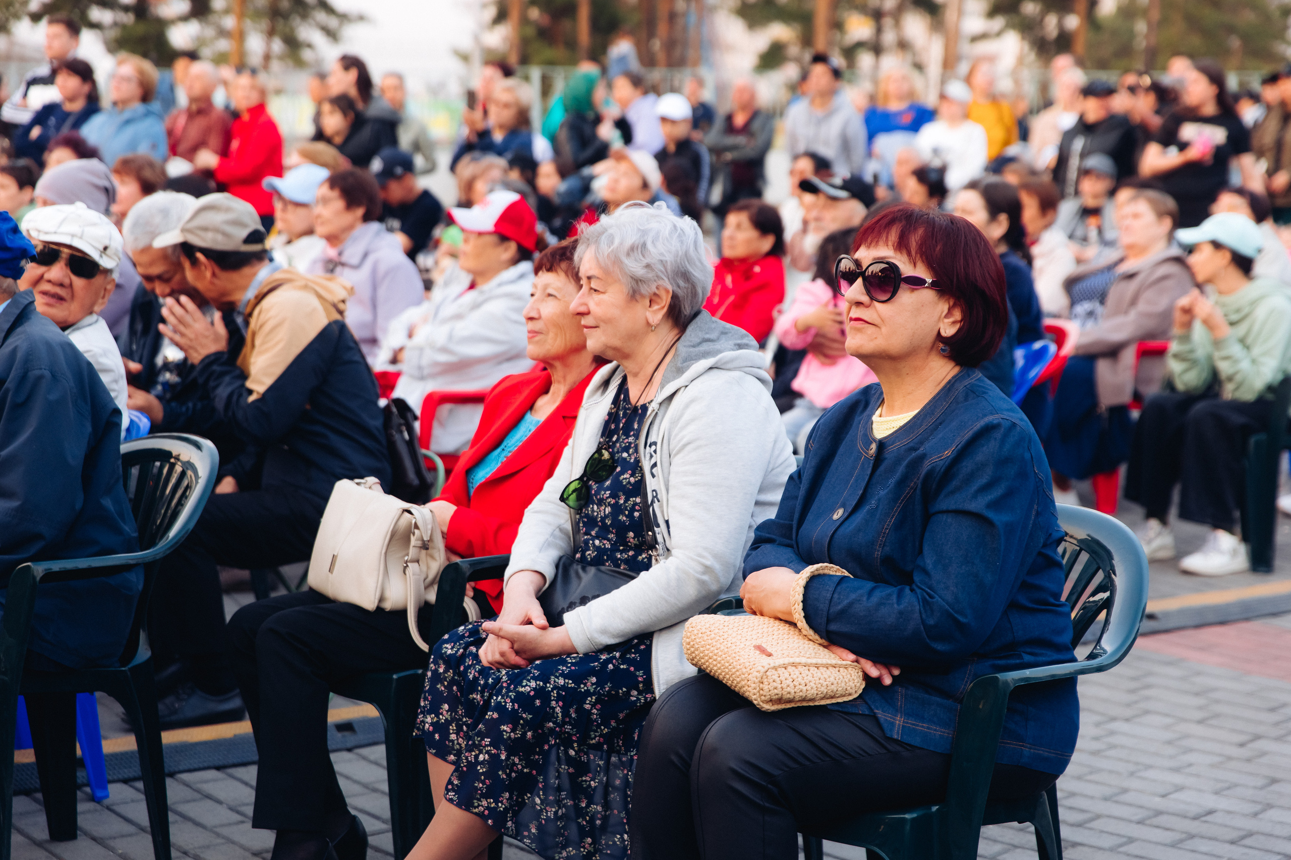 Празднование «Дня Победы» в парке Юбилейный. Свадебный и семейный фотограф в Улан-Удэ