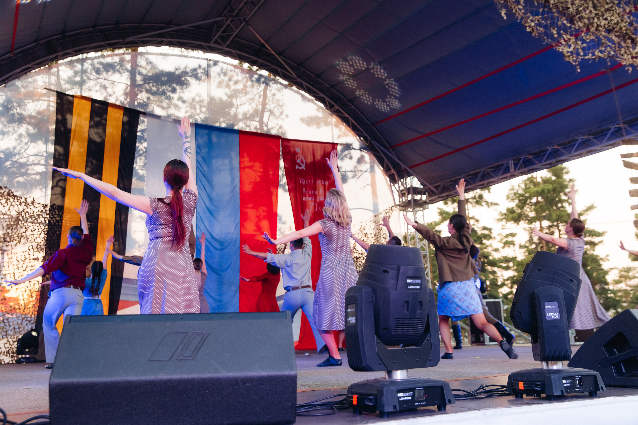 Празднование «Дня Победы» в парке Юбилейный. Свадебный и семейный фотограф в Улан-Удэ