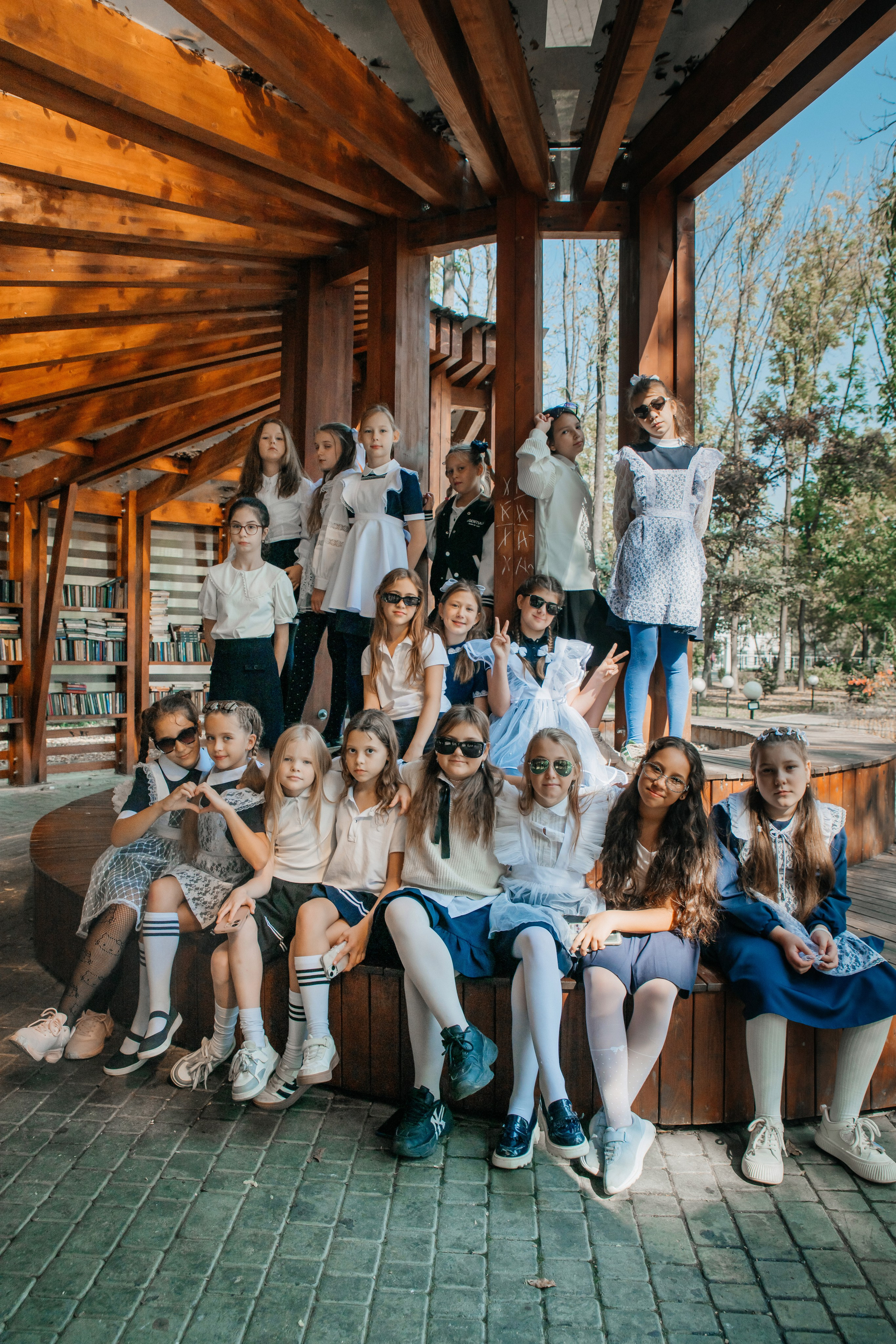 4 класс 1 школа. Фотограф Ярмишко Дарья. Выпускные фотокниги