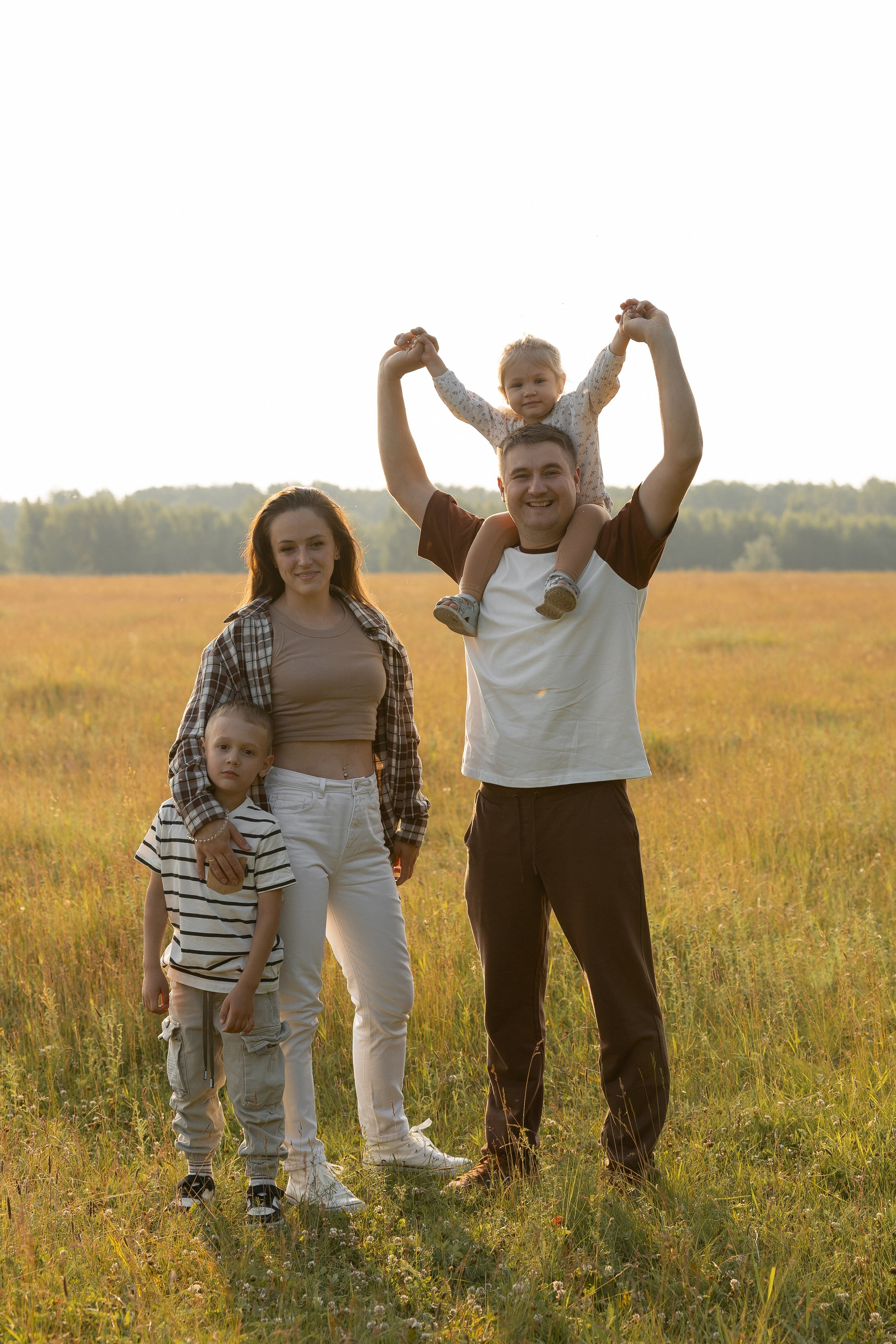 В поле. Семейный и свадебный фотограф в Челябинске Мария Леонтьева