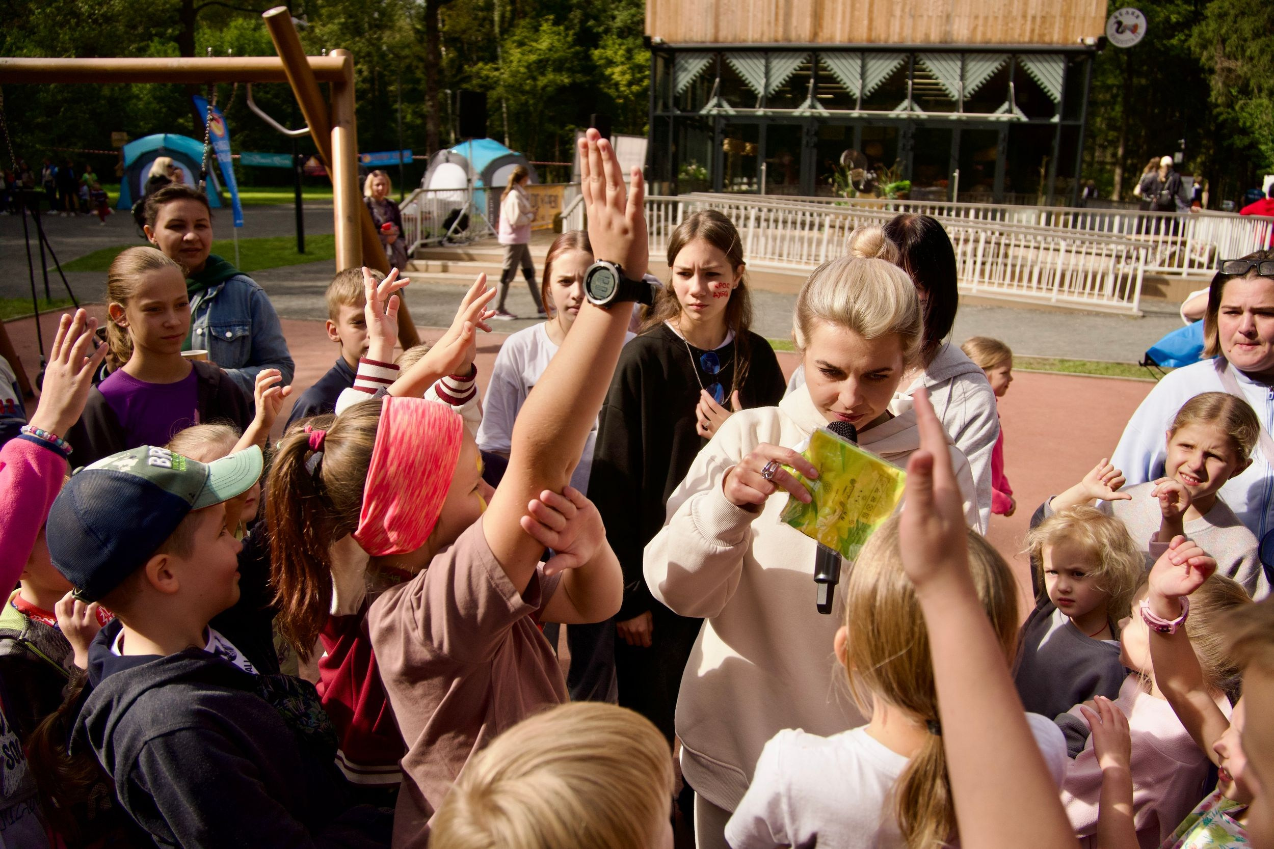 Забег в парке «Дубки». Кафе «БЕЛКА НАШЕПТАЛА». Ну оооочень концептуальное кафе