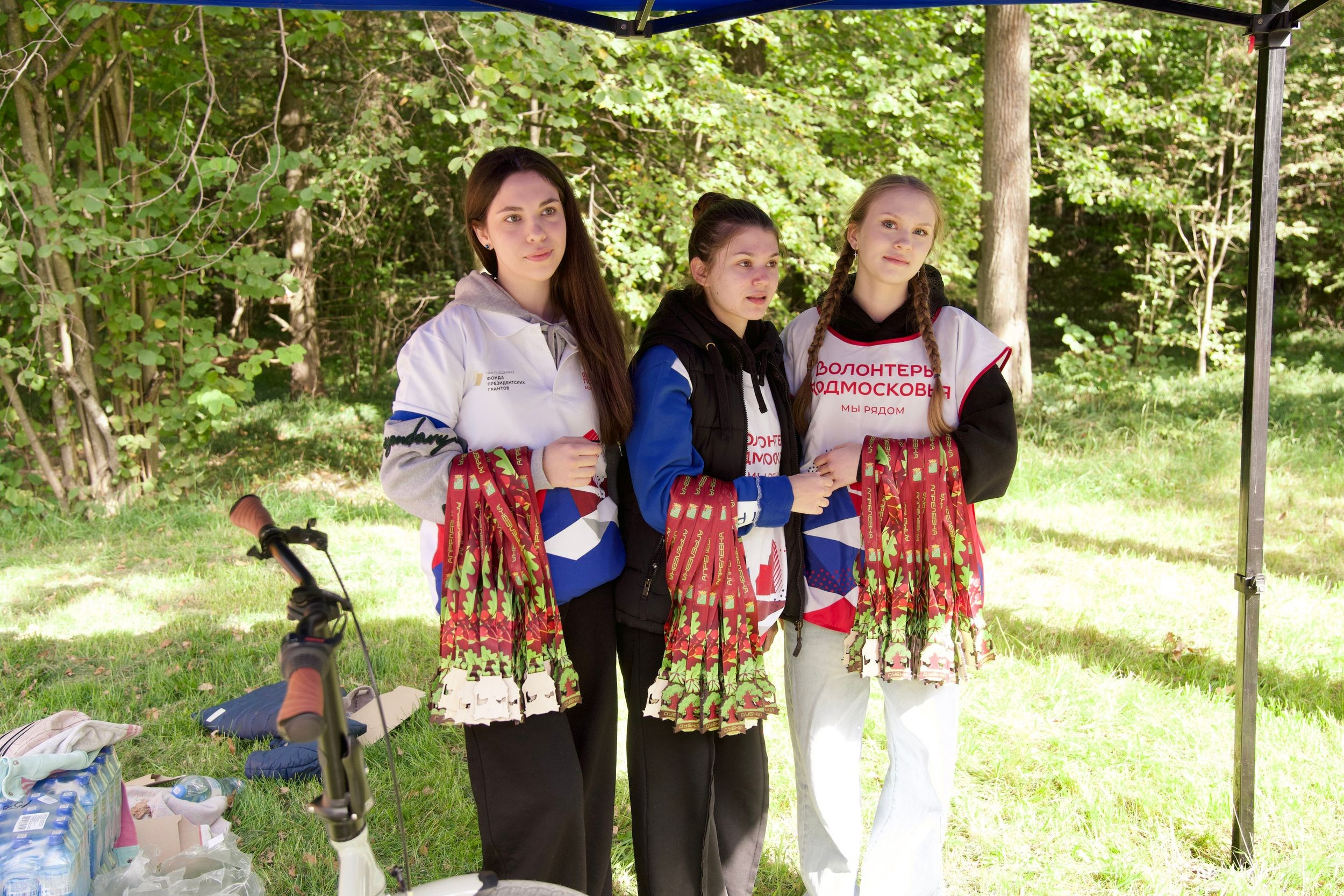 Забег в парке «Дубки». Кафе «БЕЛКА НАШЕПТАЛА». Ну оооочень концептуальное кафе