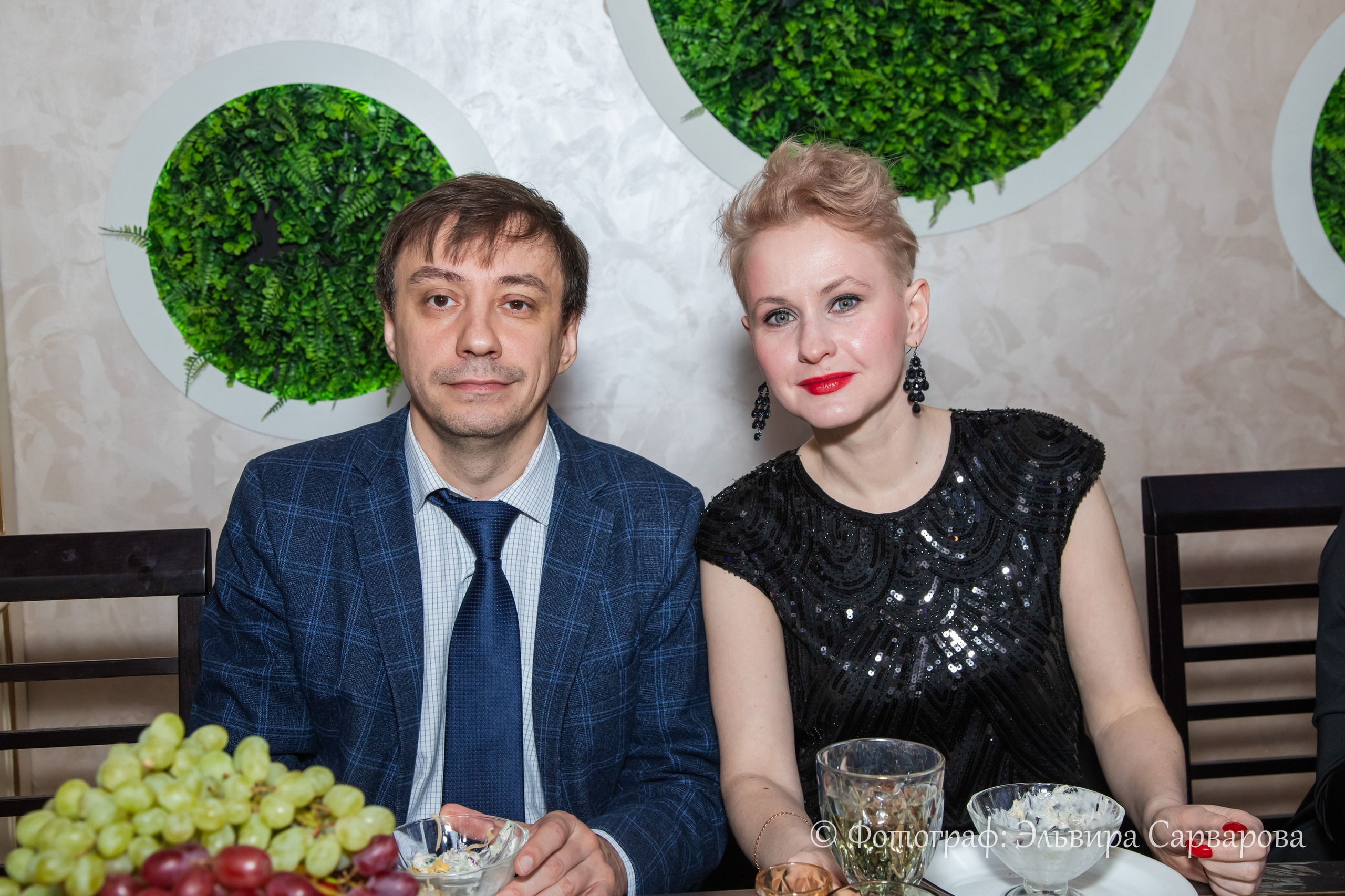 Гангстерская вечеринка в стиле 1920-х. Репортажный Фотограф