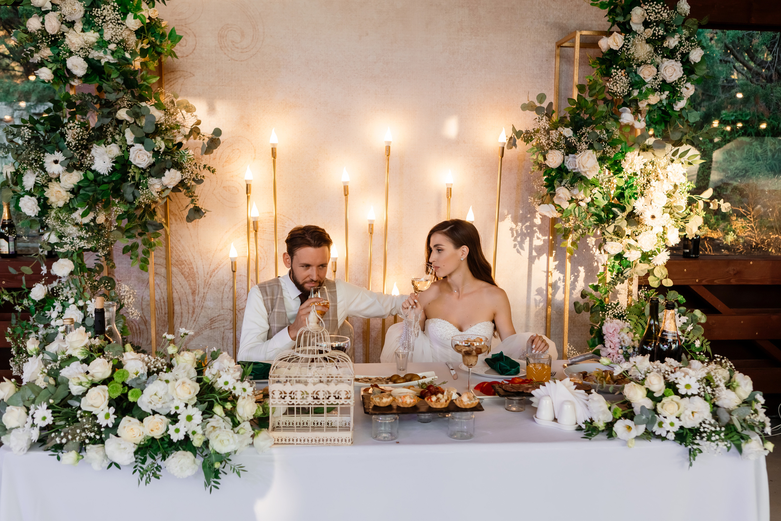 Алексей и Вера — Анонс свадьбы. Свадебный фотограф, фотосъемка в Крыму, Севастополе, Симферополе, Ялте