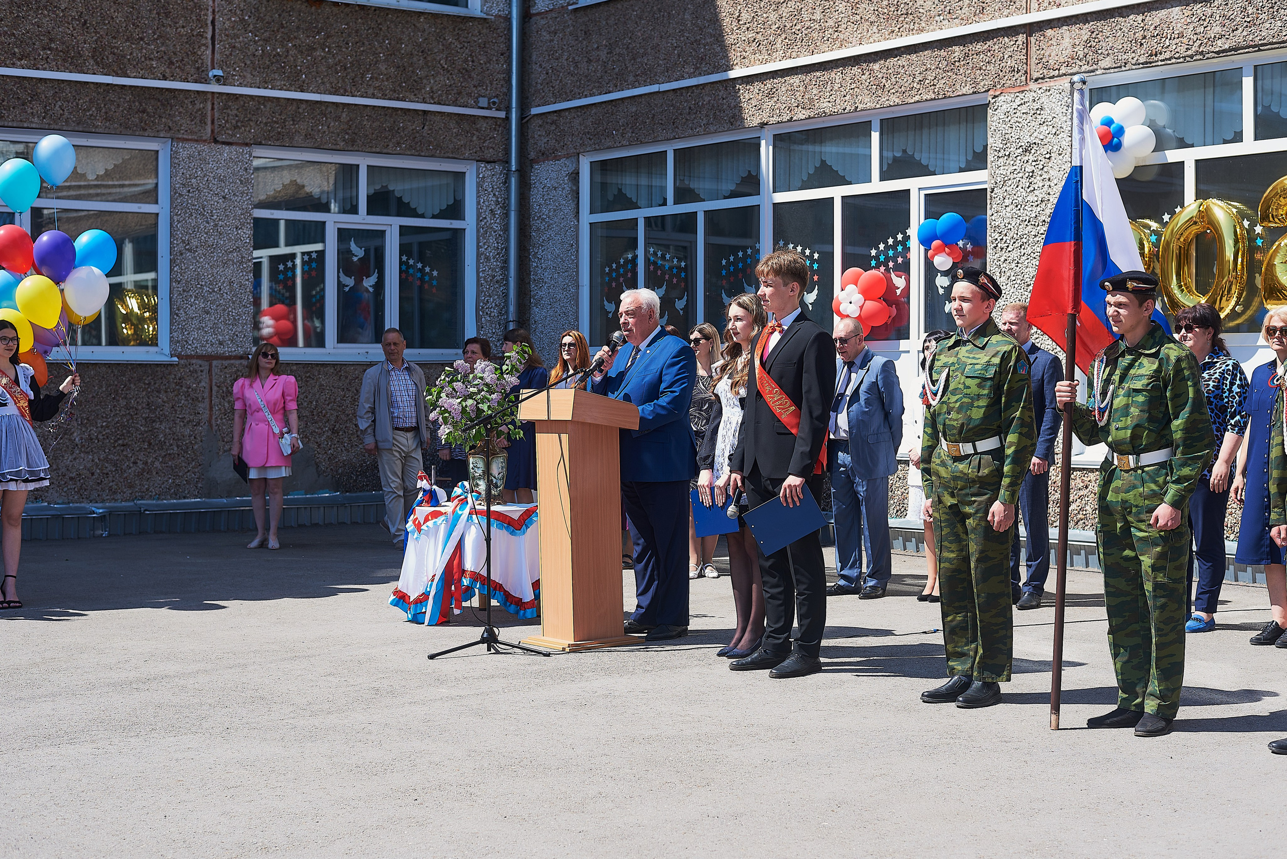 Последний звонок. Фотограф Елена Дука. Контент съемка. Семейная фотография