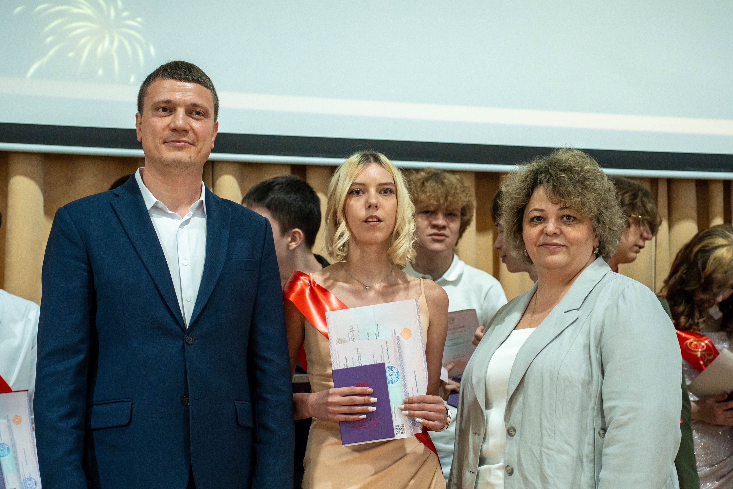 Выпускной 26.06.2026. Коммерческий и художественный фотограф и видеограф в Москве Арсений Тургенев