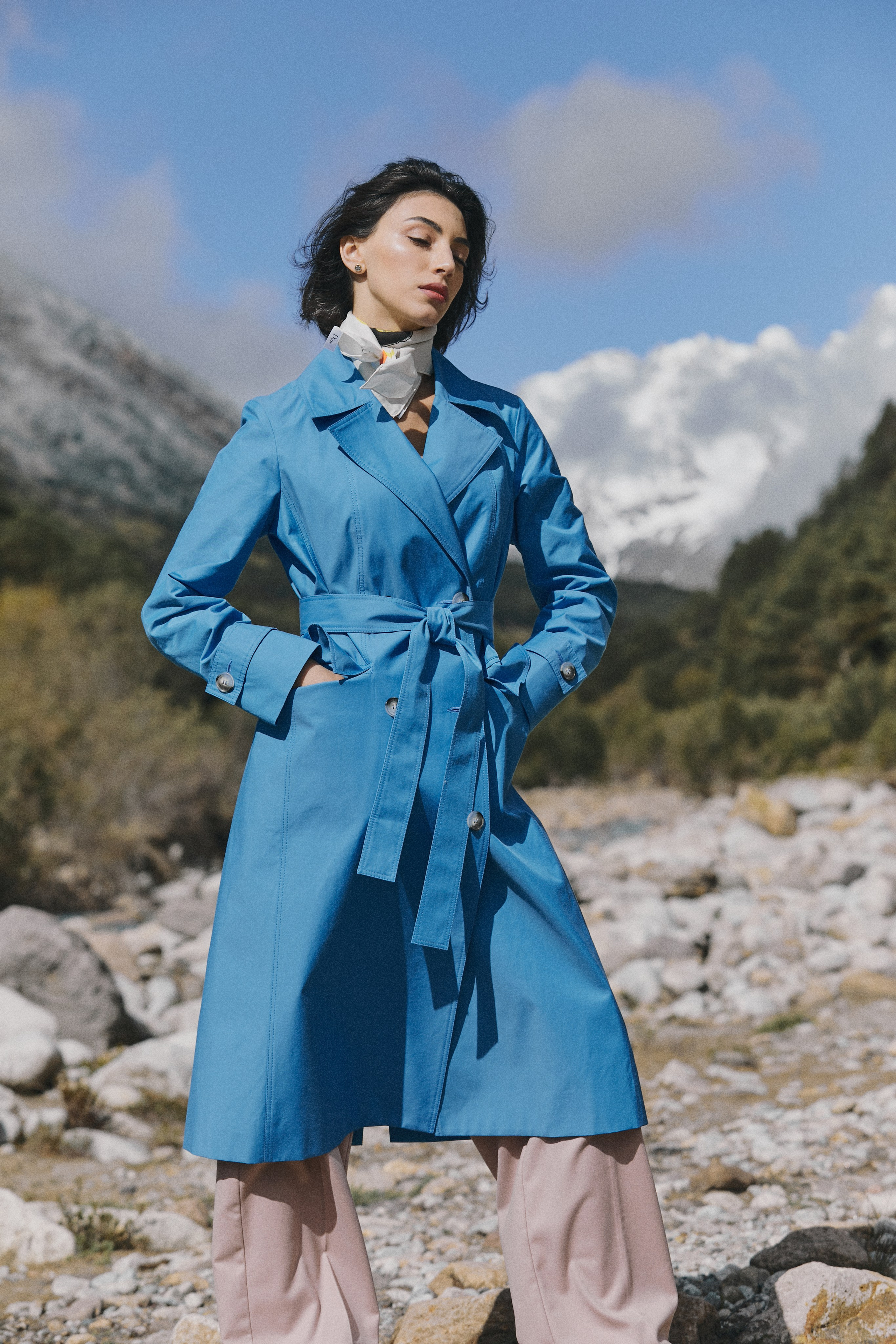 Съемка для бренда в горах. Фотограф Продюсер в горах КБР / Москва  Нальчик Горы