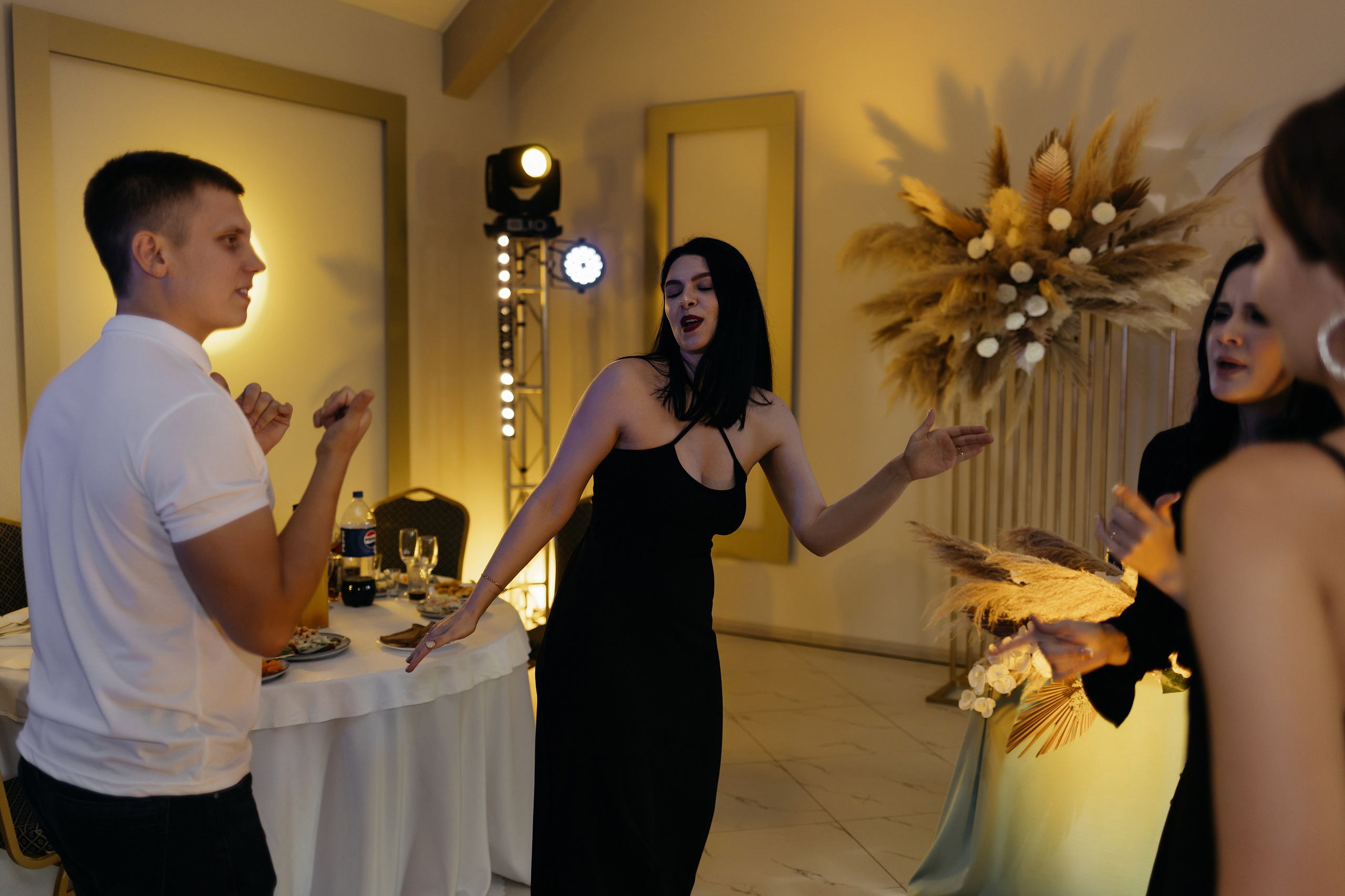 Дарья и Леонид. Свадебный фотограф в Пскове и Санкт-Петербурге | Анна Голикова