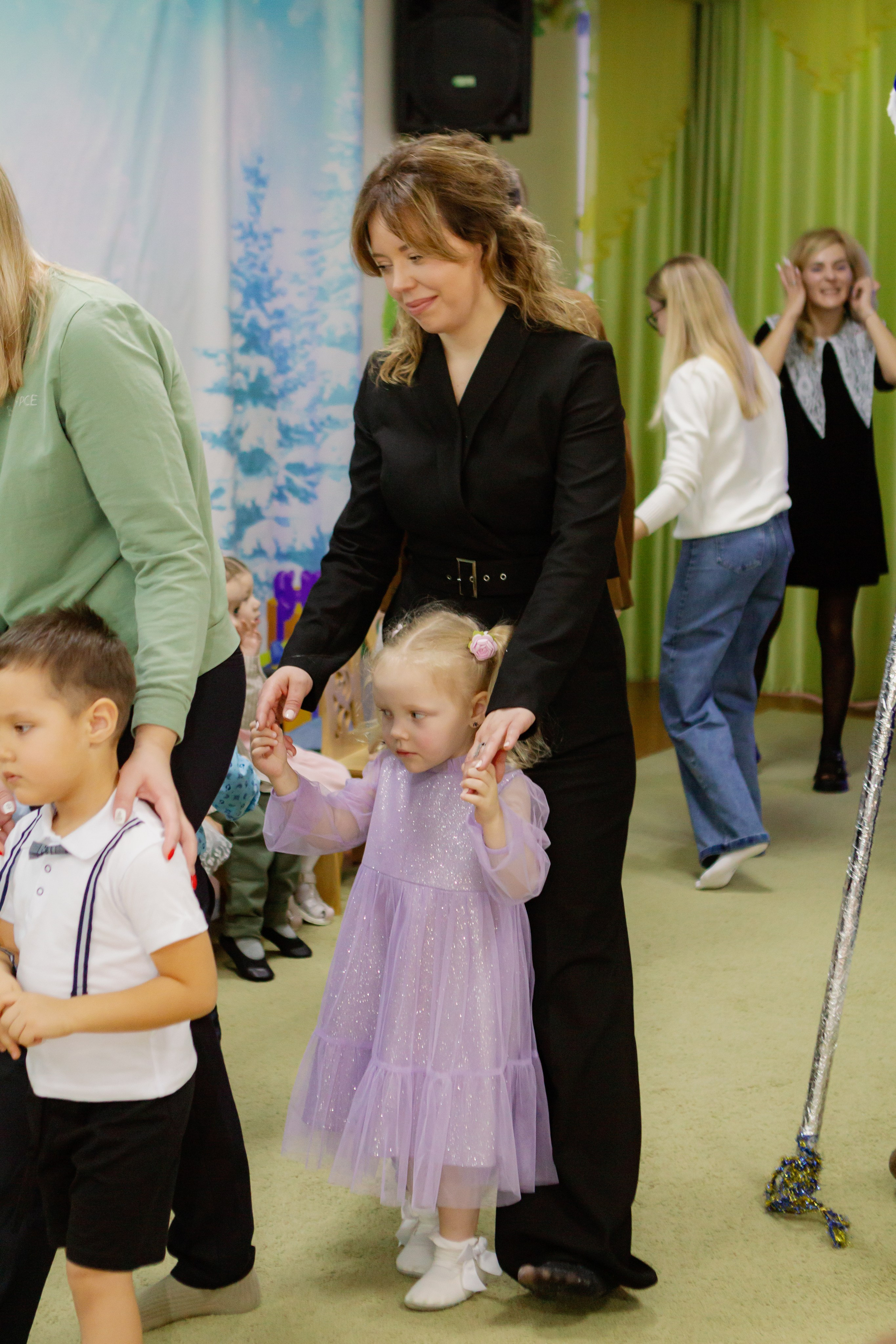 Фотосъёмка новогоднего утренника. Фотограф в Екатеринбурге Пойгина Елена