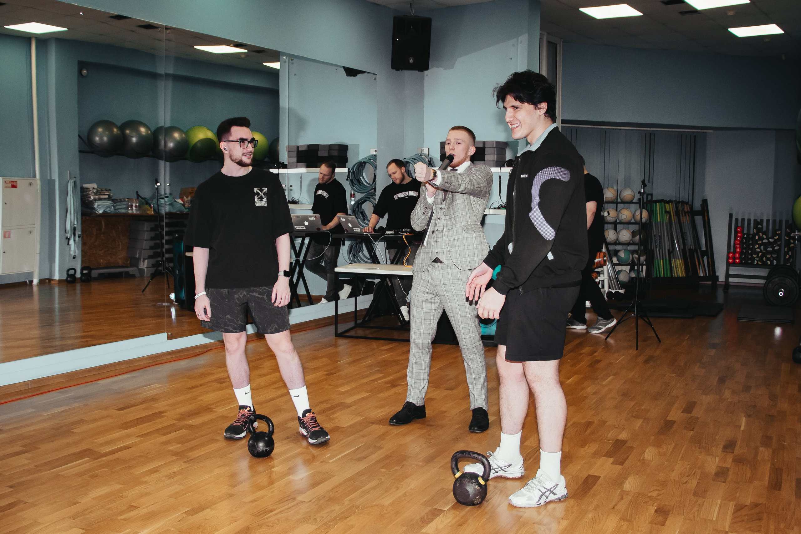 День Рождения фитнес-клуба Bright fit, репортажная съемка Екатеринбург. Фотограф в Екатеринбурге Пойгина Елена