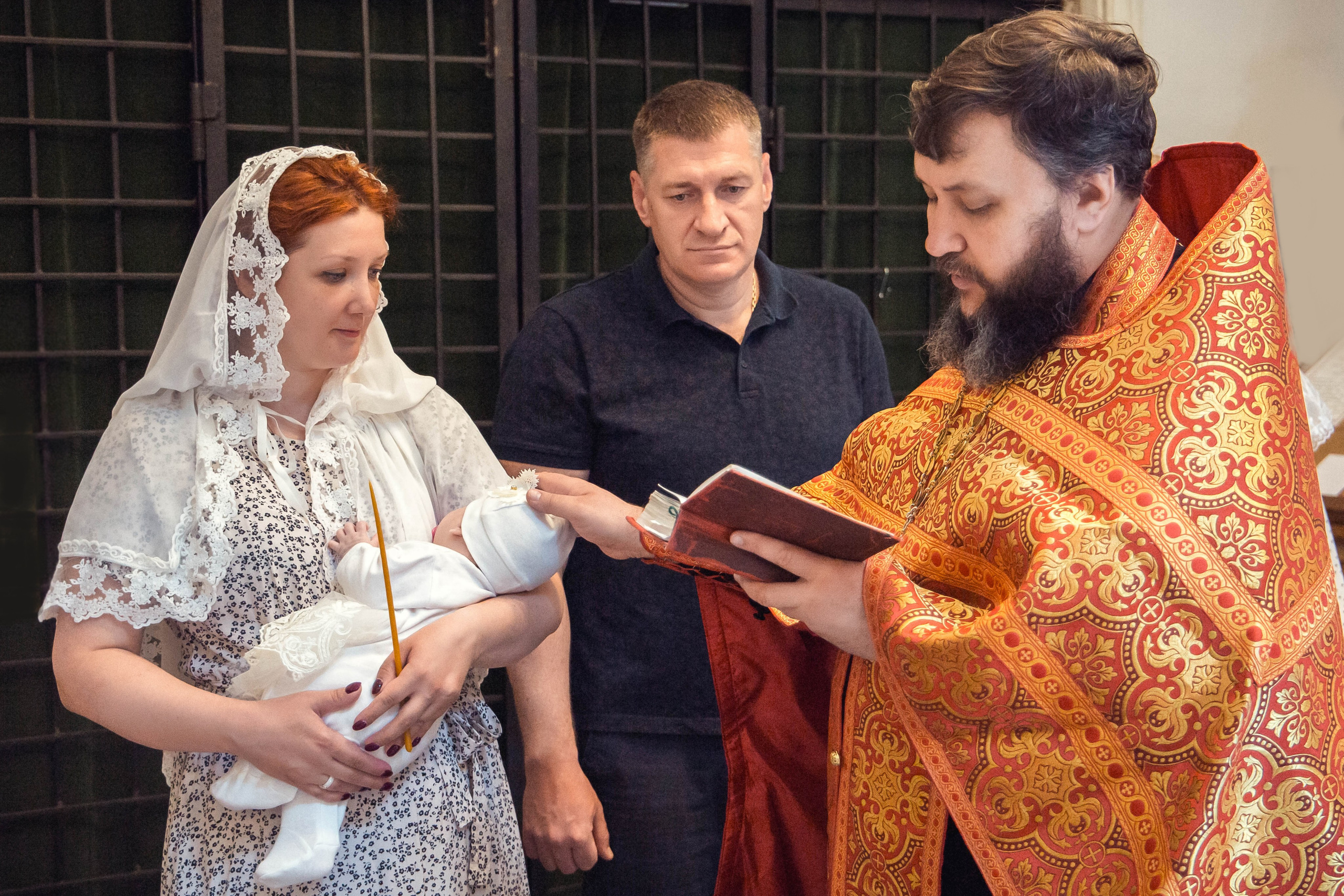 фотографии церковного фотографа Юлии Щедриной с таинства крещения