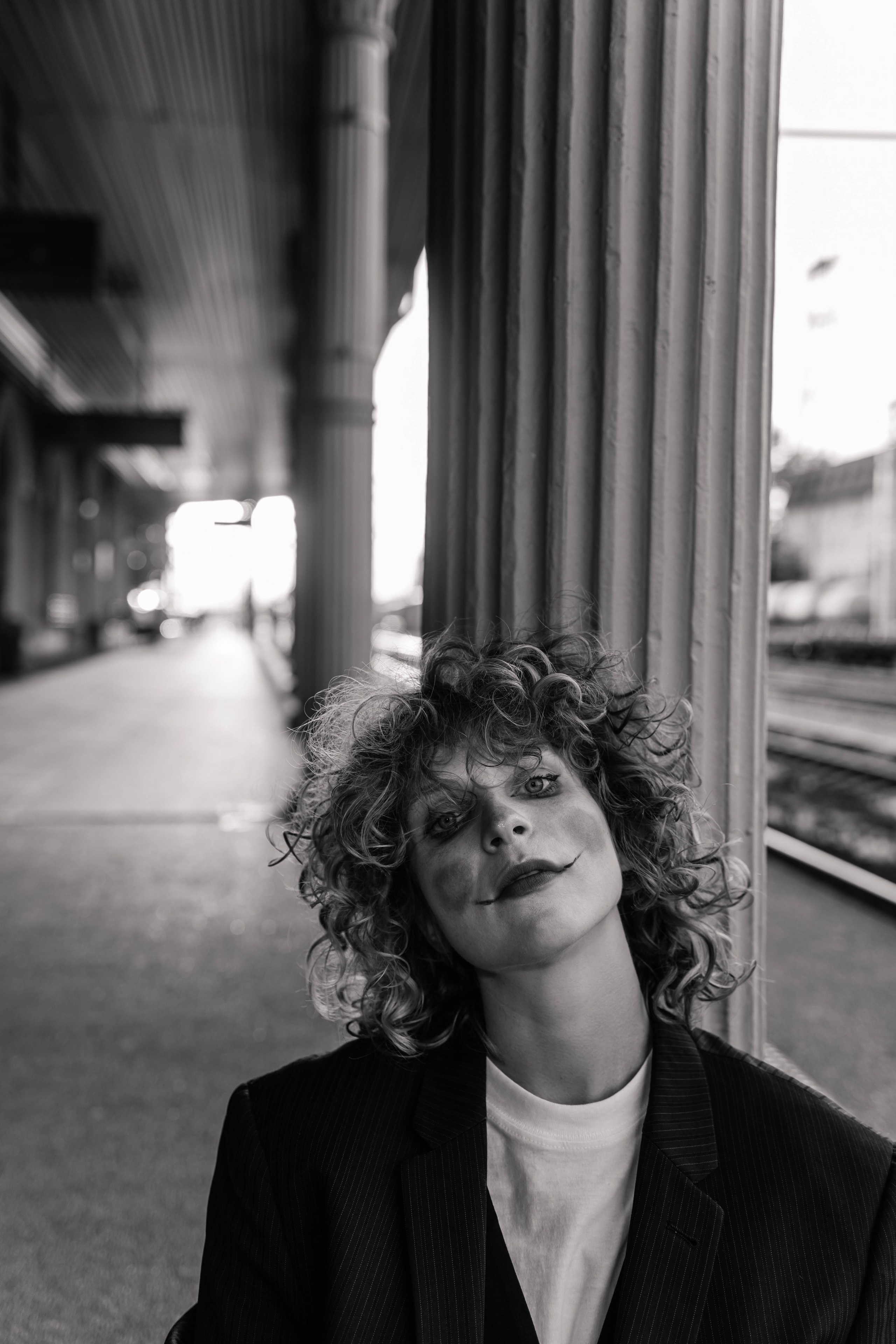 Закат на ЖД вокзале. Лиза. Фотограф в Твери Лагодная Яна