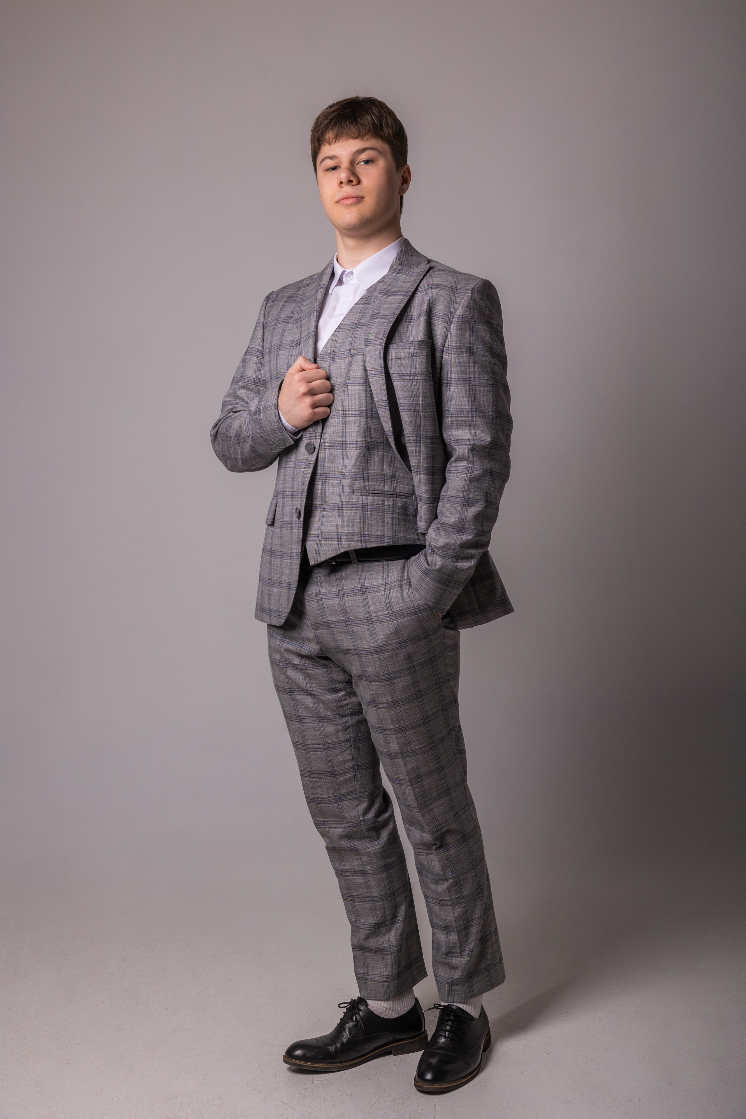 ФОТОГАЛЕРЕЯ. Фотограф Петров Александр Свадьбы, Съемка в студии, Выпускные альбомы г. Балашов