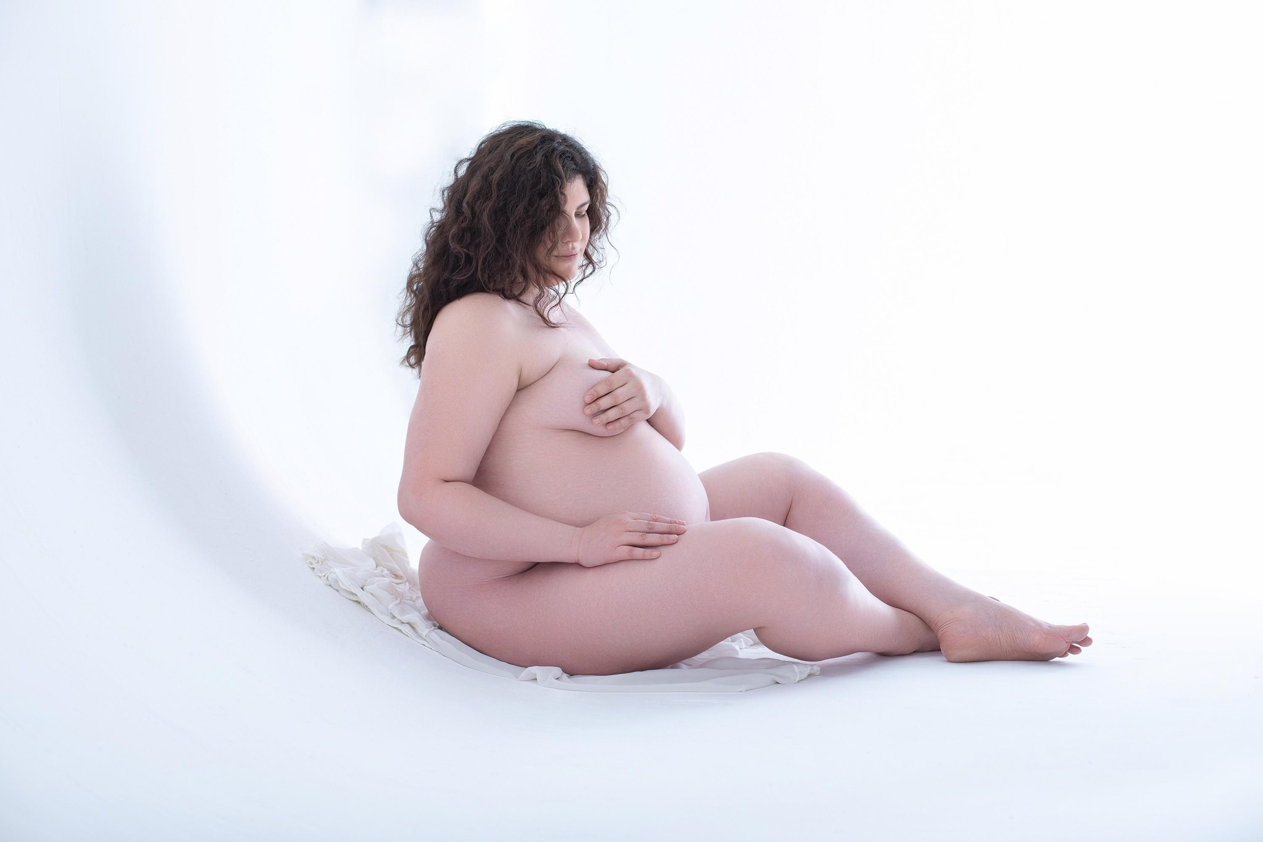 Юлия (беременность). Приватный фотограф Anthony