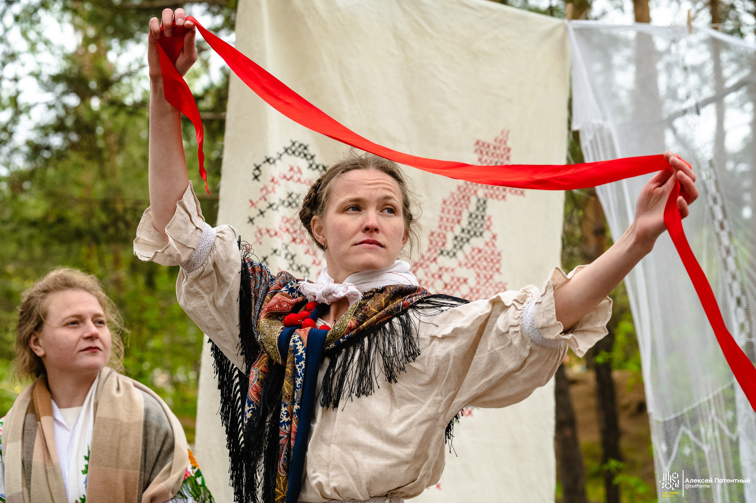 Фестиваль сказок Дикоросы. Екатеринбург. Май 2024. Репортажный и концертный фотограф Алексей Патентный в Екатеринбурге