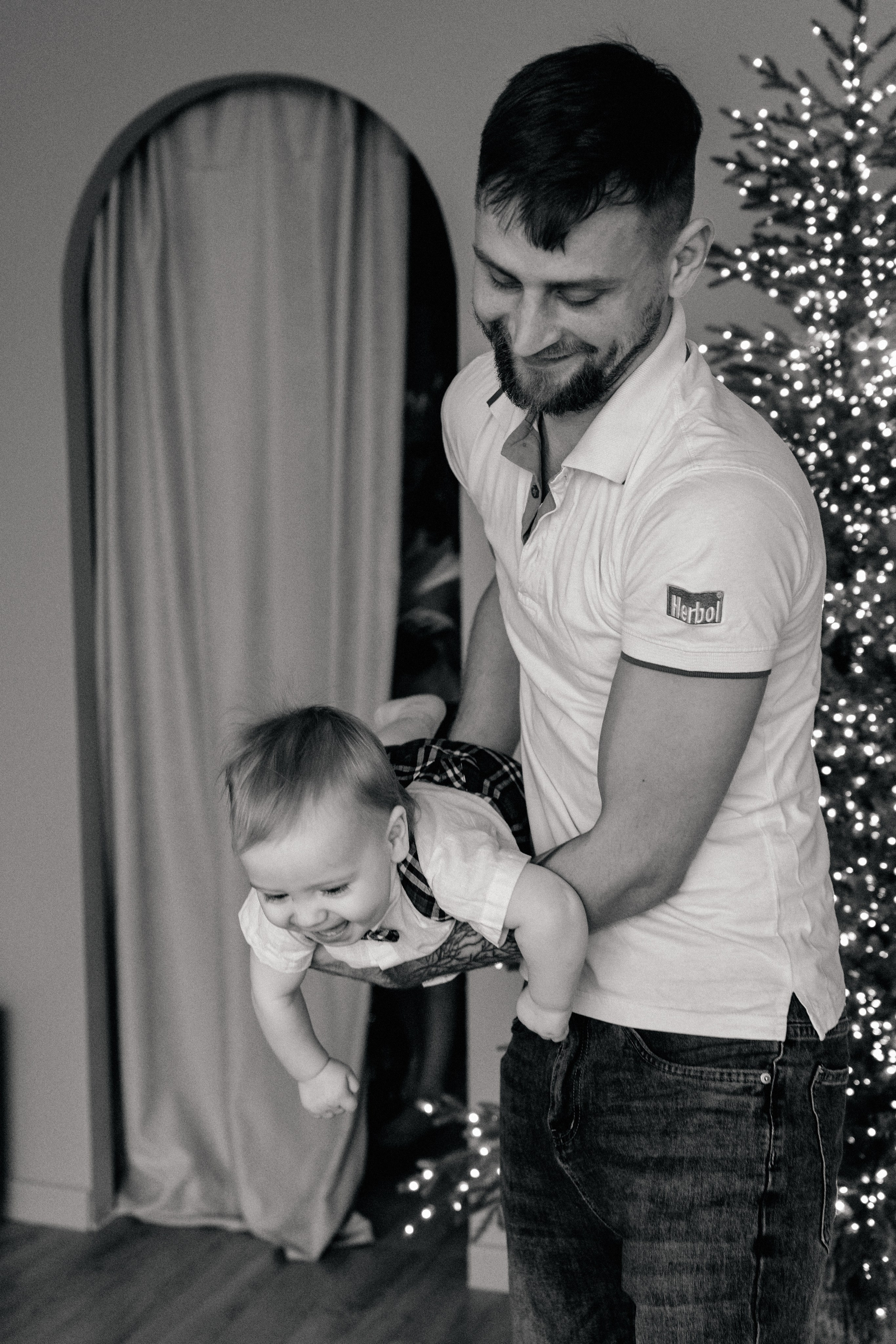 Наш сладкий малютка отметил годик. Ваш семейный фотограф в Минске — Вика Трегубова