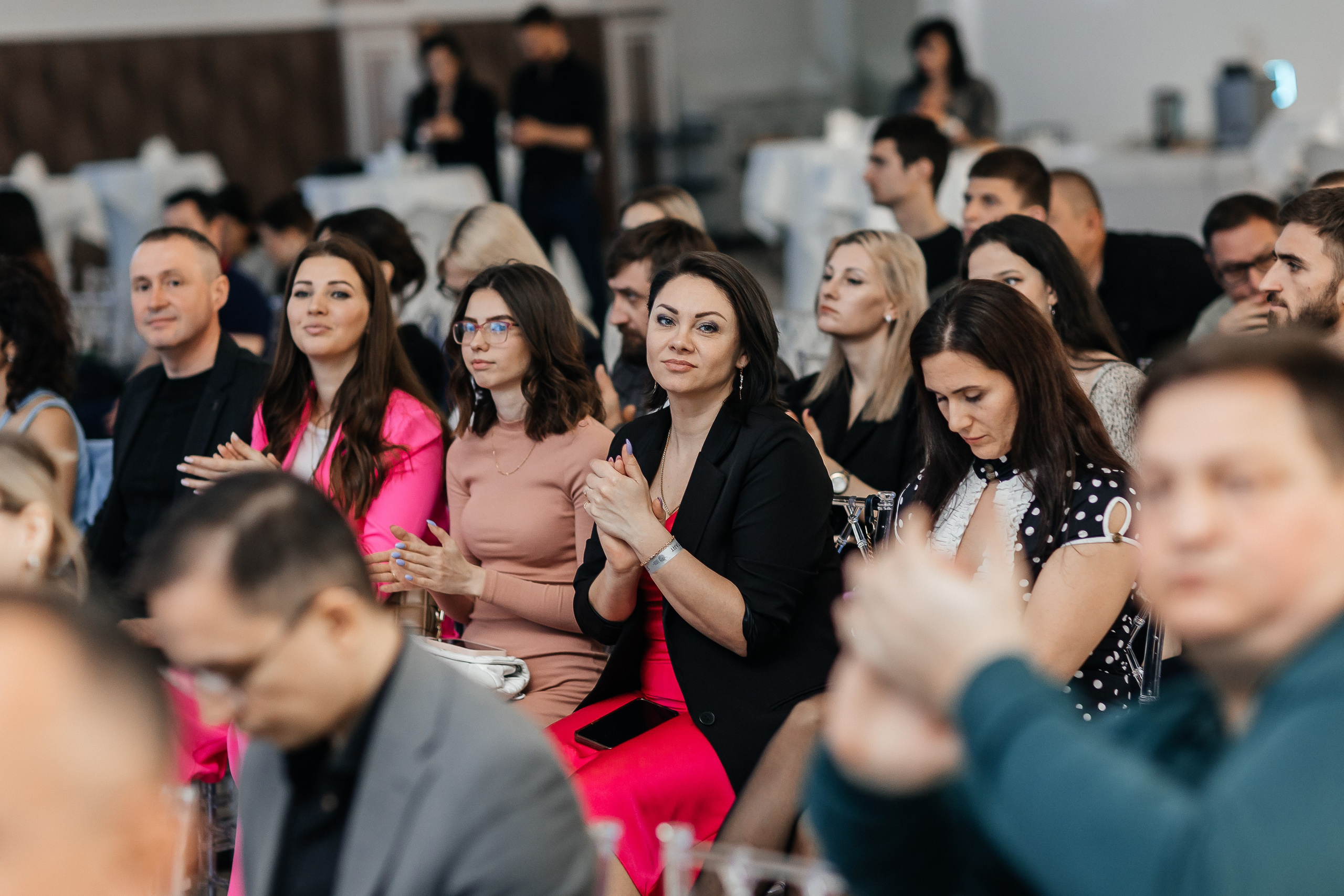 Фотосъёмка выставки/конференции. Репортажный фотограф в Краснодаре Лагута Надежда