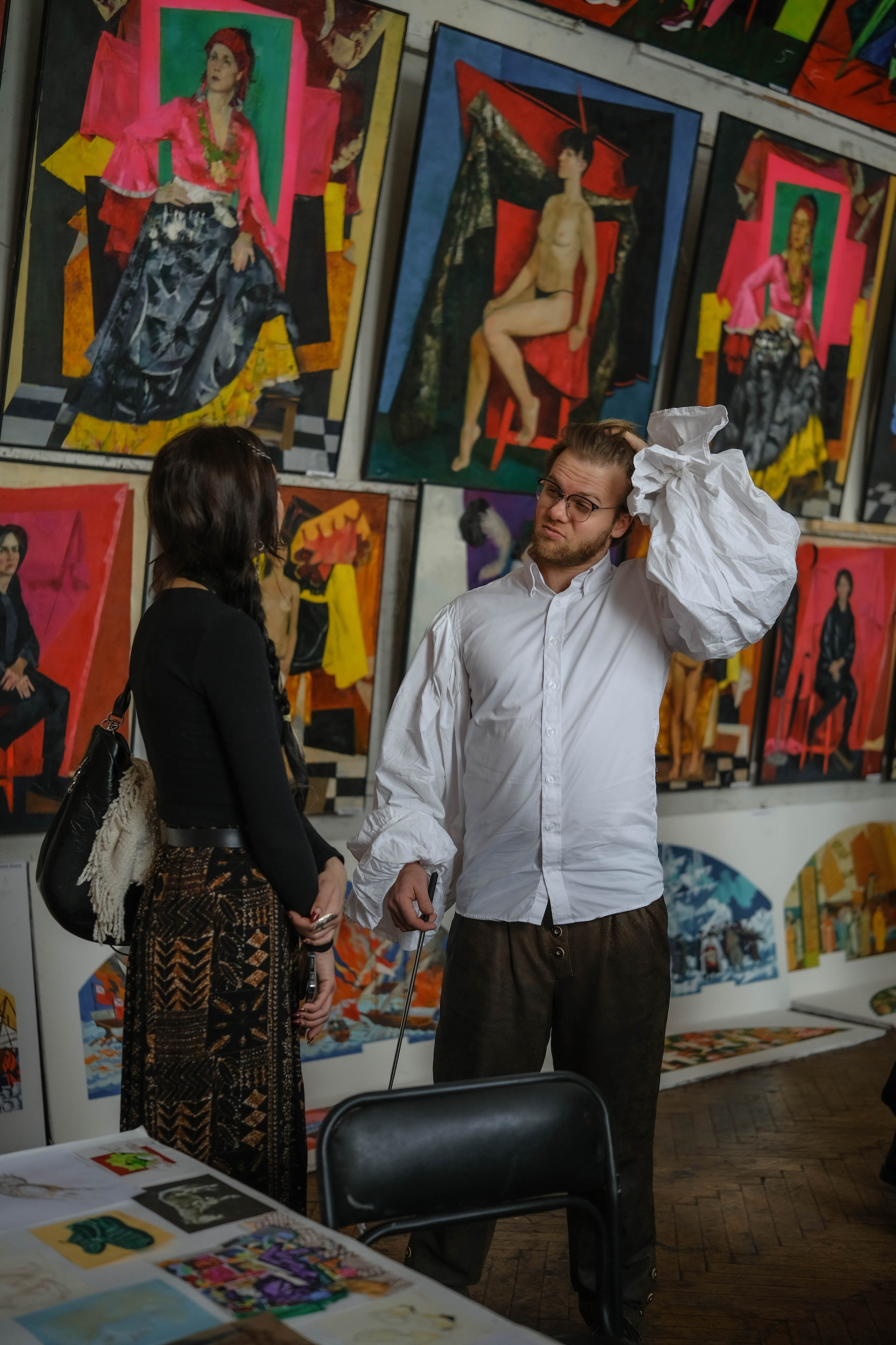 Репортаж частной экскурсии художника Михаила Соловьева в академии художеств Репина. Портретные и творческие съемки Санкт-Петребург