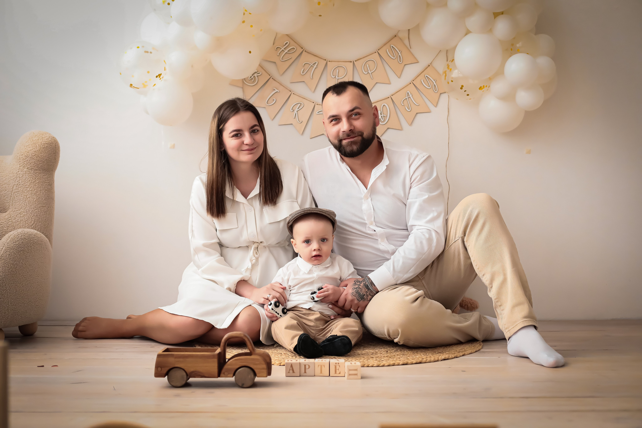 1 годик Артема. Фотограф г. Хабаровск. Семейные и индивидуальные съёмки