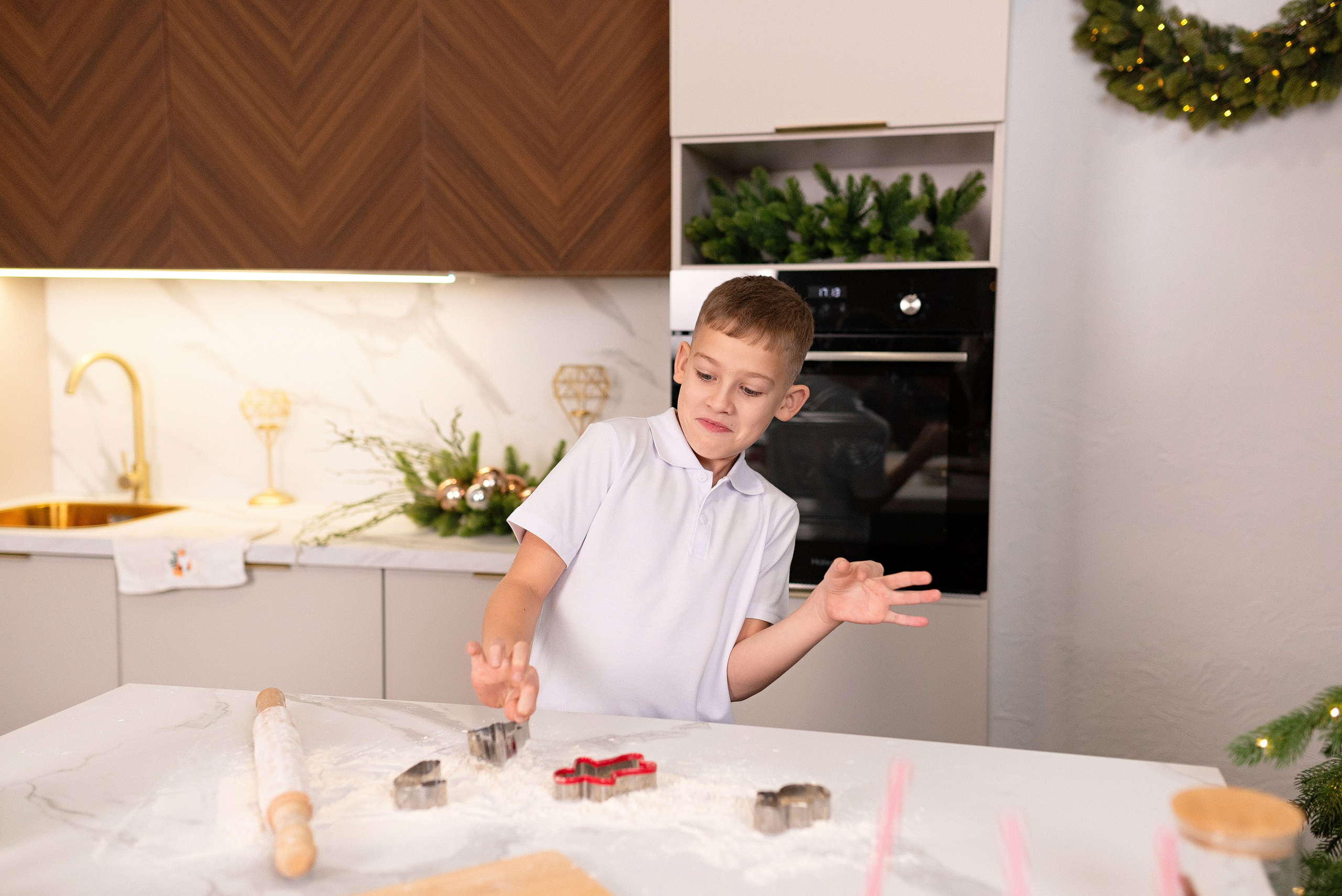 Семейная фотосессия в фотостудии Art Royal. Детский и семейный фотограф в Сургуте и Нефтеюганске Анна Старцева