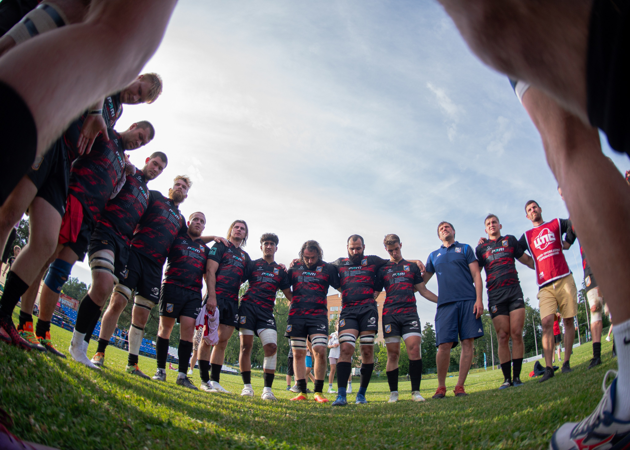 RUGBY. Lisa_krassna