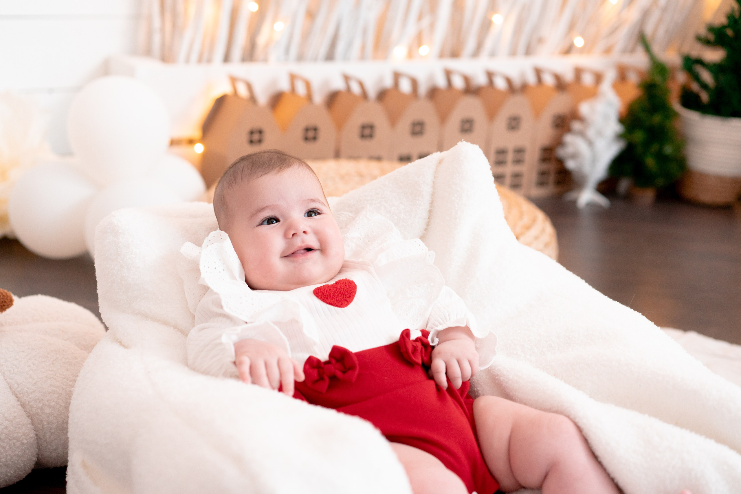 Салиха. Детская, семейная фотостудия в Санкт-Петербурге