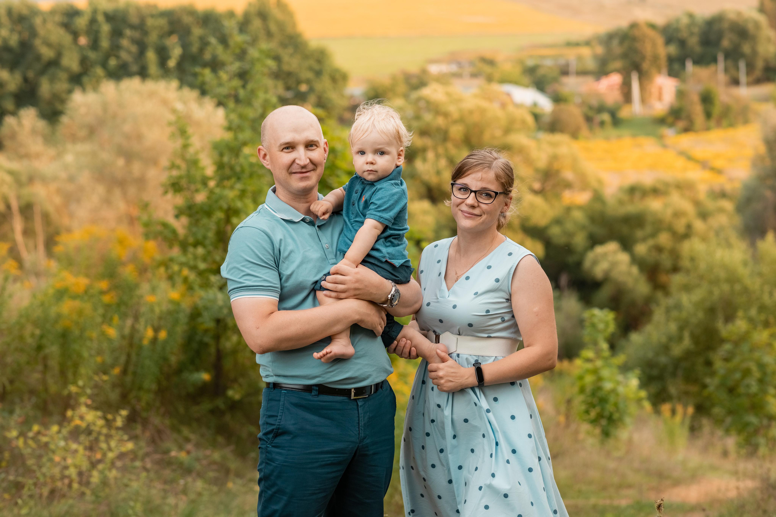 Фотосессия для Сергея, Натальи и маленького Ванюши. Женский семейный фотограф Тула Москва Захарова Анна