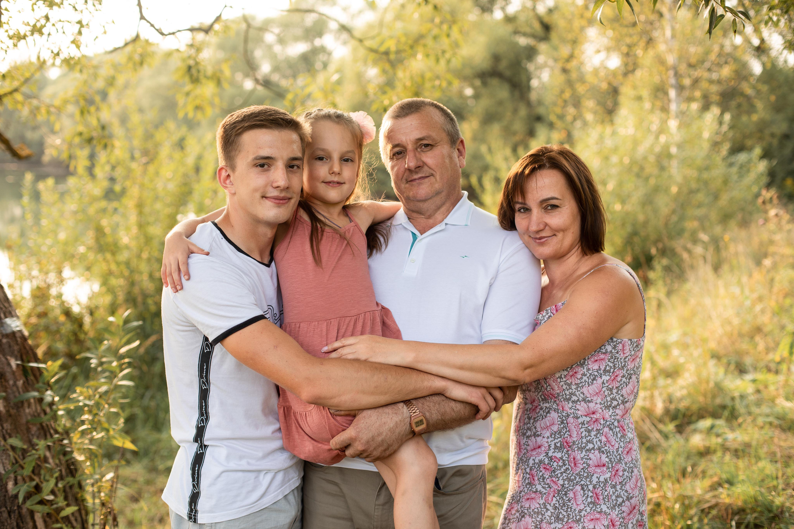 Фотосессия для семьи Сергея и Натальи. Женский семейный фотограф Тула Москва Захарова Анна