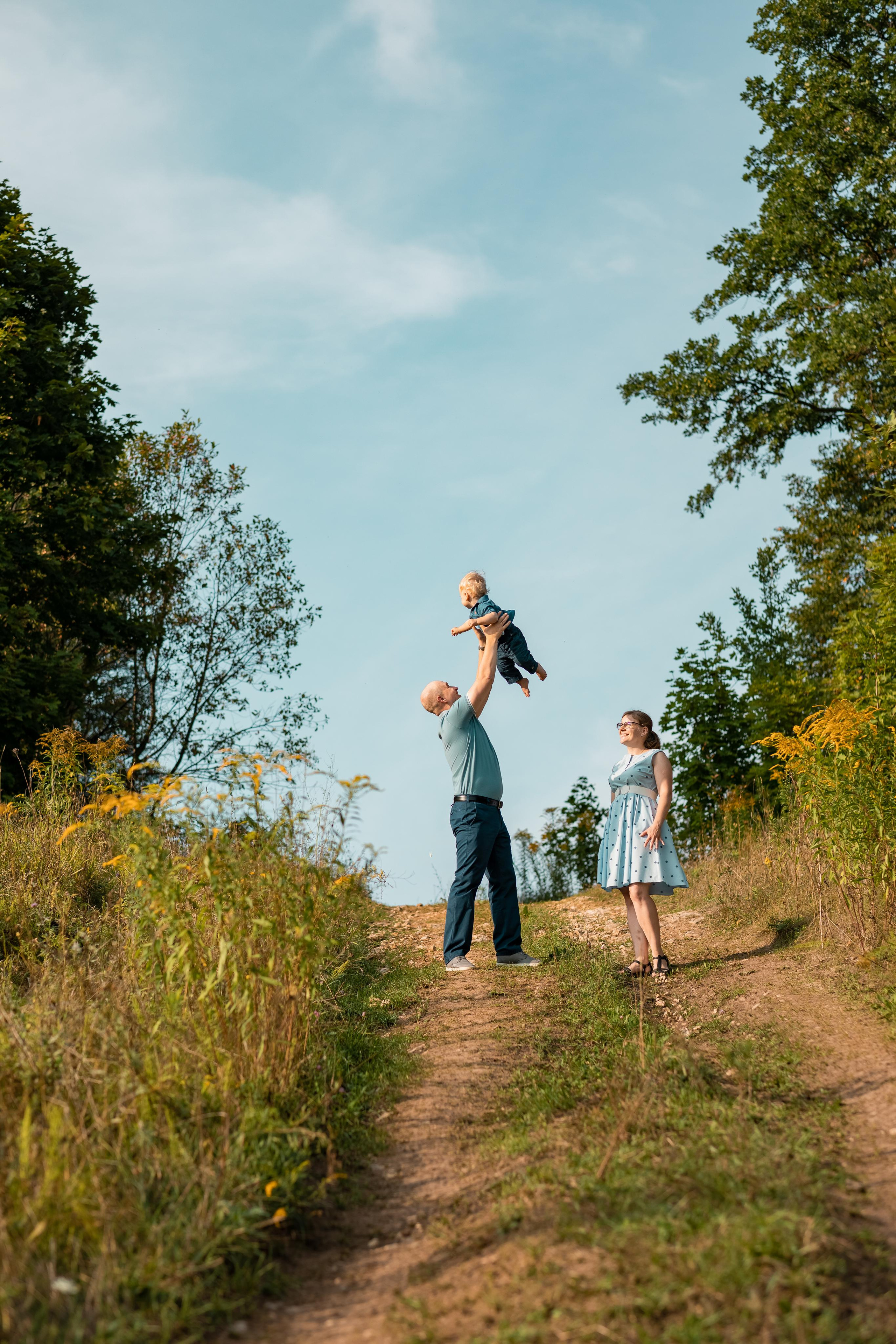 Фотосессия для Сергея, Натальи и маленького Ванюши. Женский семейный фотограф Тула Москва Захарова Анна