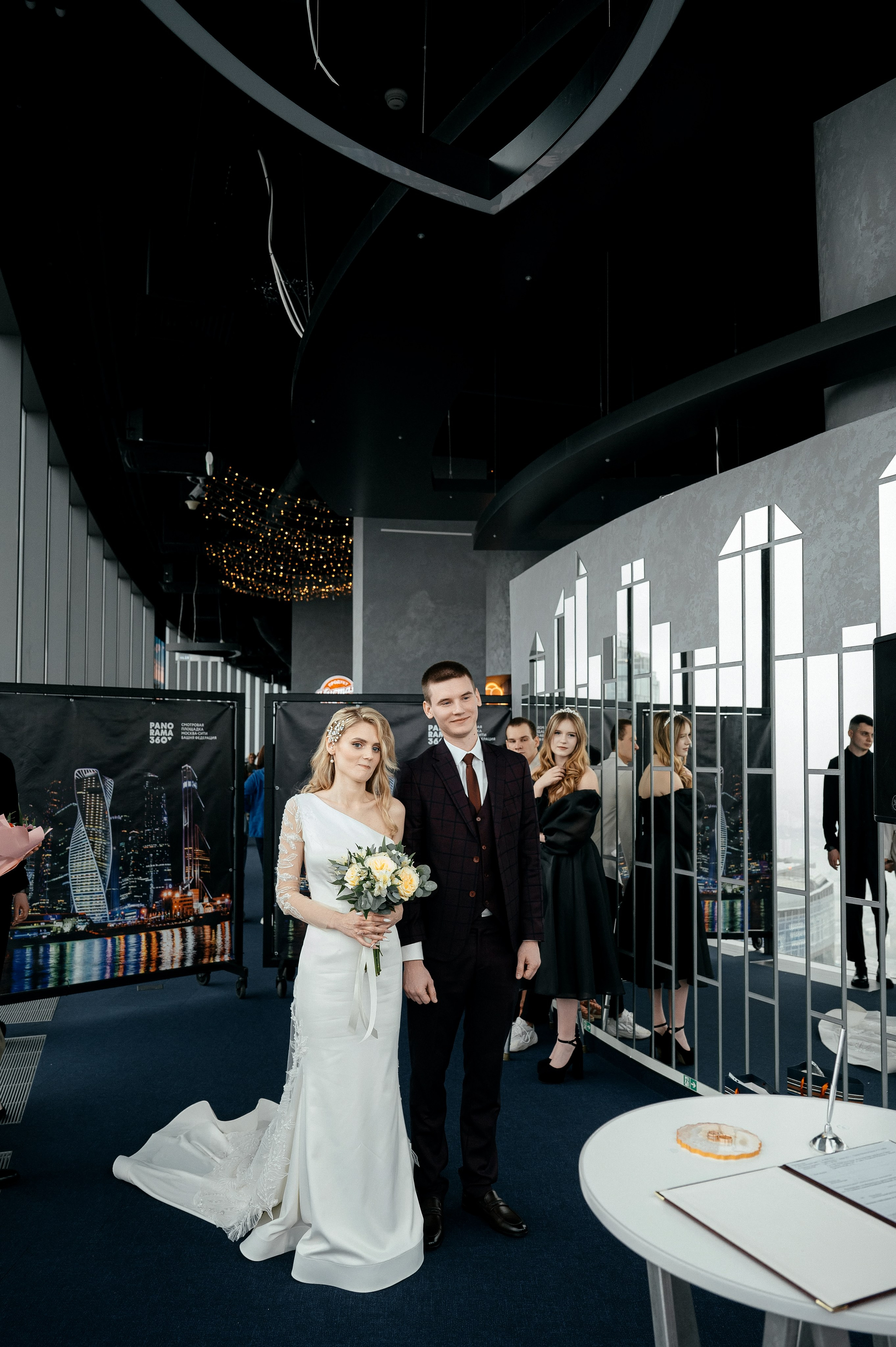 Элегантность и нежность. Фотостудия на Кудринской и Москва сити. Свадьба. Свадебный и семейный фотограф Виктория Носачёва. Щелково, Москва и МО