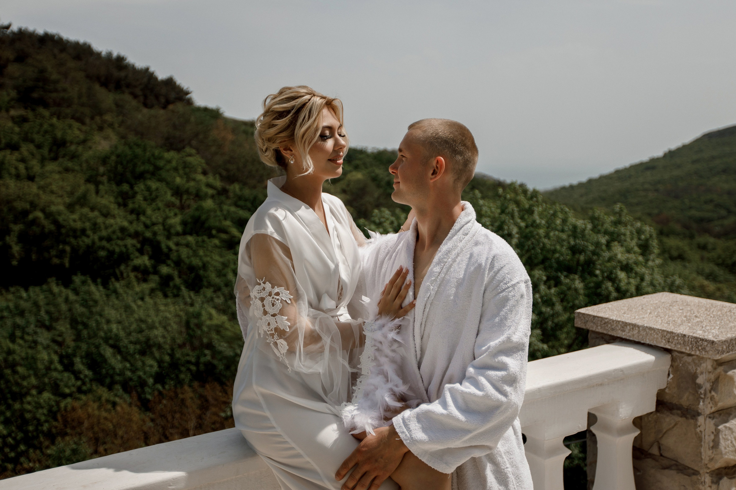 Денис и Алина. Белый замок. Фотограф Анна Лейман. Севастополь