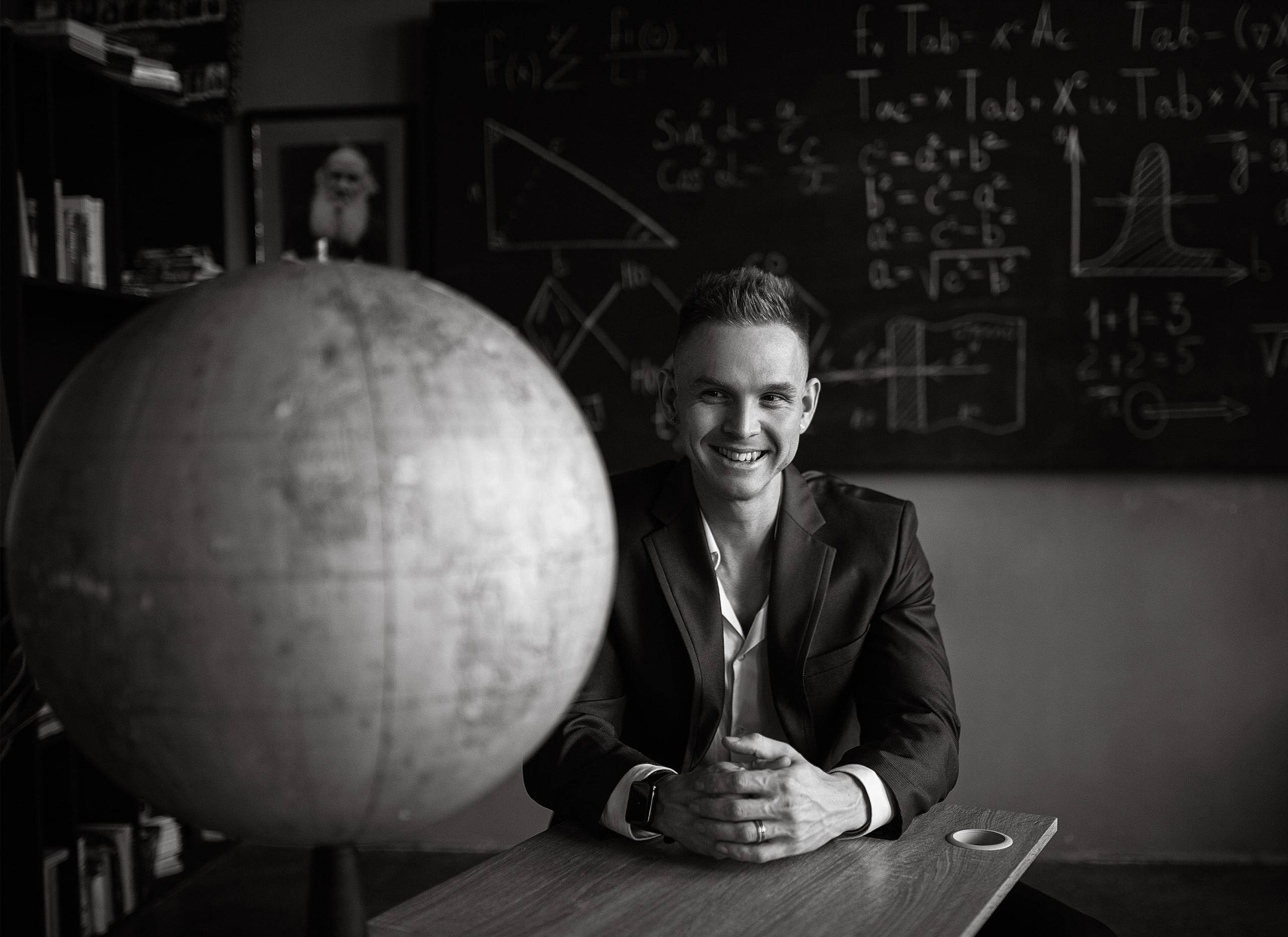 Мужской фотограф Пермь, мужской портрет Пермь, фотосессия Пермь. Профессиональный фотограф в Перми. Новогодняя фотосессия Пермь