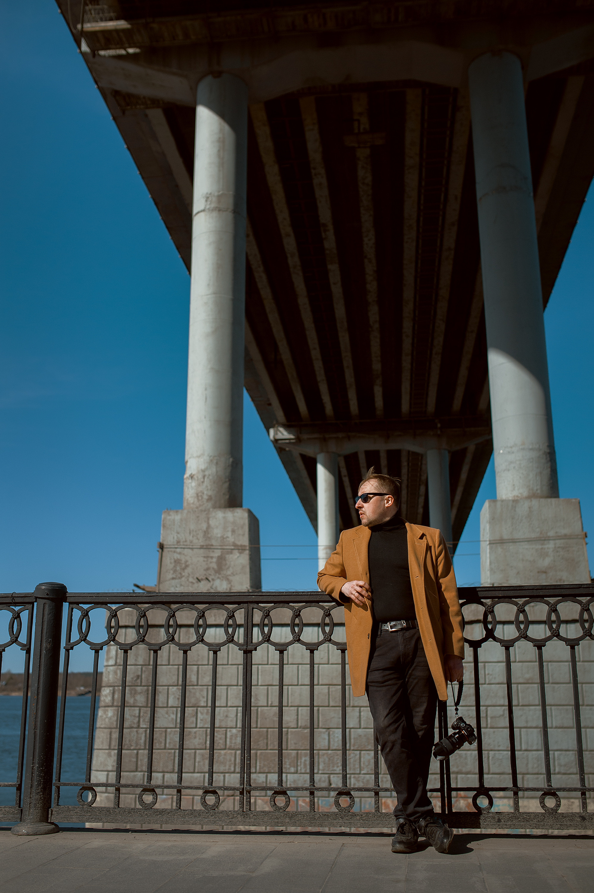 Мужской фотограф Пермь, мужской портрет Пермь, фотосессия Пермь. Профессиональный фотограф в Перми. Новогодняя фотосессия Пермь