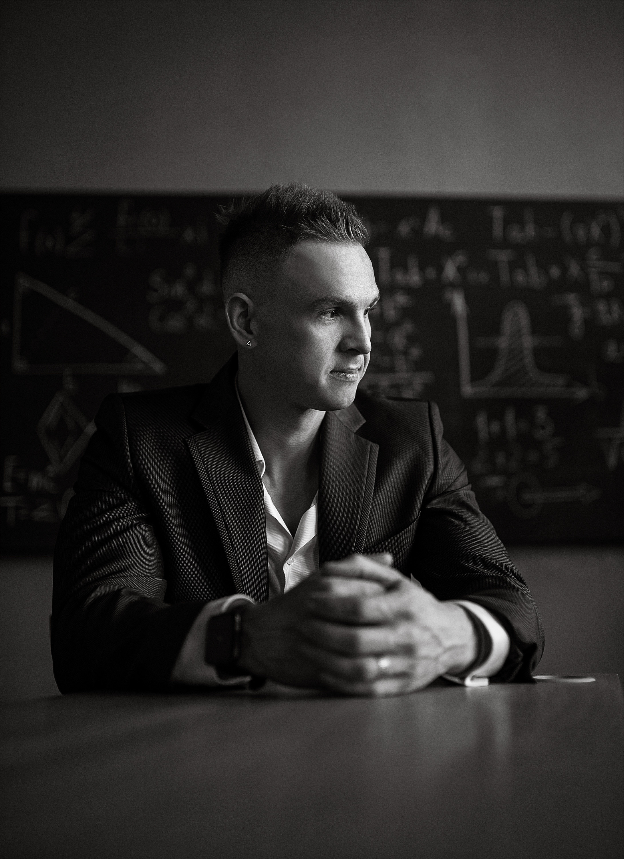 Мужской фотограф Пермь, мужской портрет Пермь, фотосессия Пермь. Профессиональный фотограф в Перми. Новогодняя фотосессия Пермь