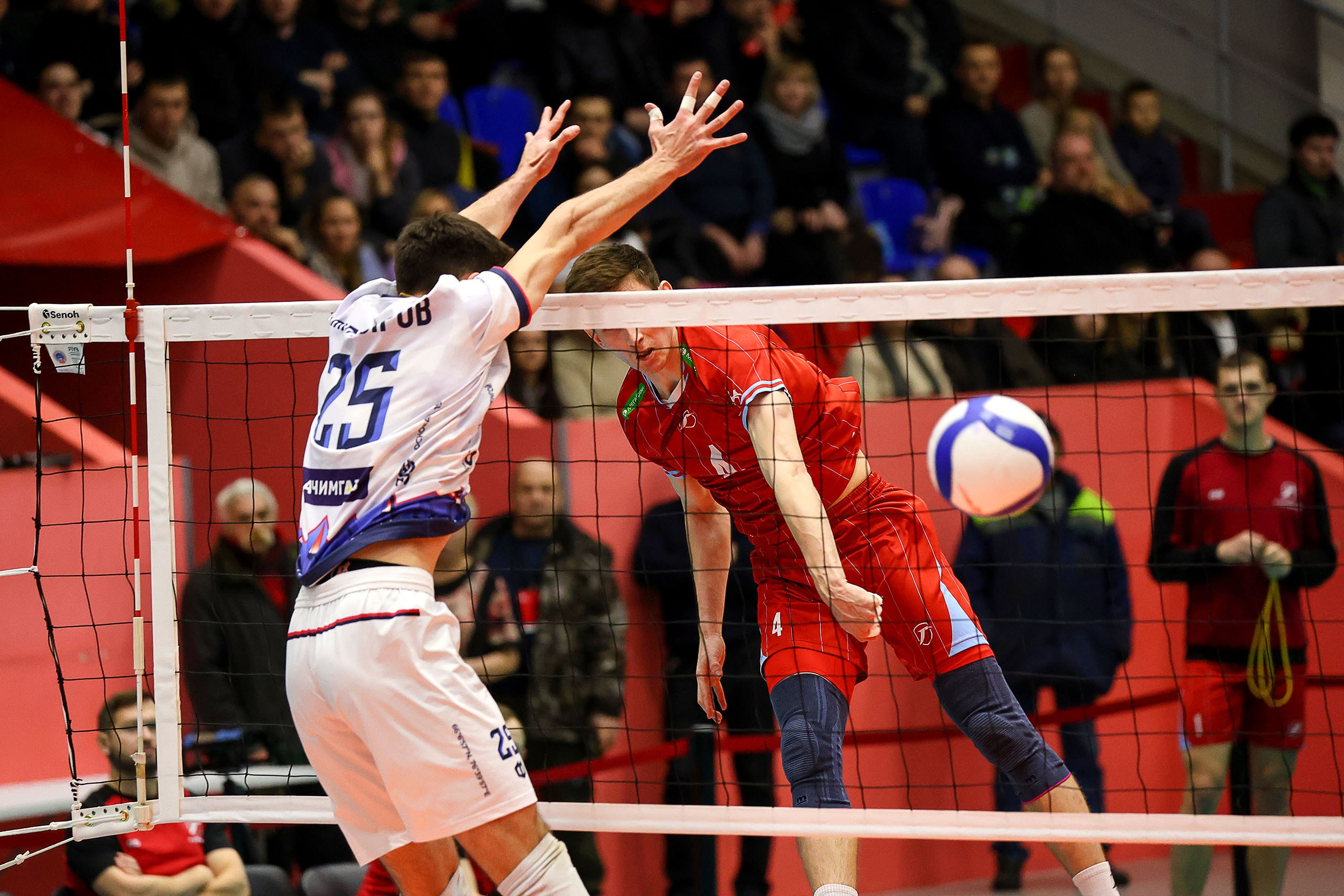 Фотосъемка волейбола, ВФВ, чемпионат России. Спортивный фотограф в Нижнем Новгороде и Сочи Ангелина Ильичева