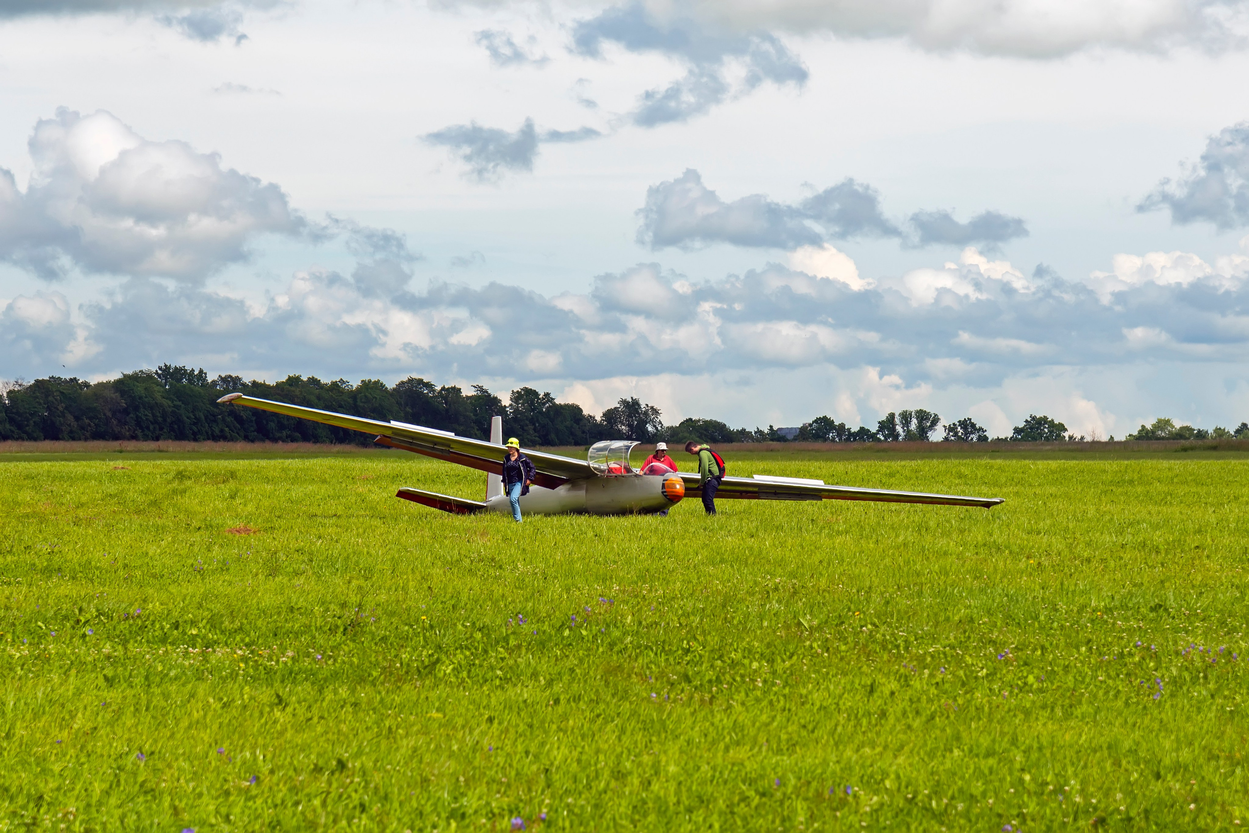 Авиация: самолеты, вертолеты, небесные зарисовки. От прошлого к будущему авиации через фотографию