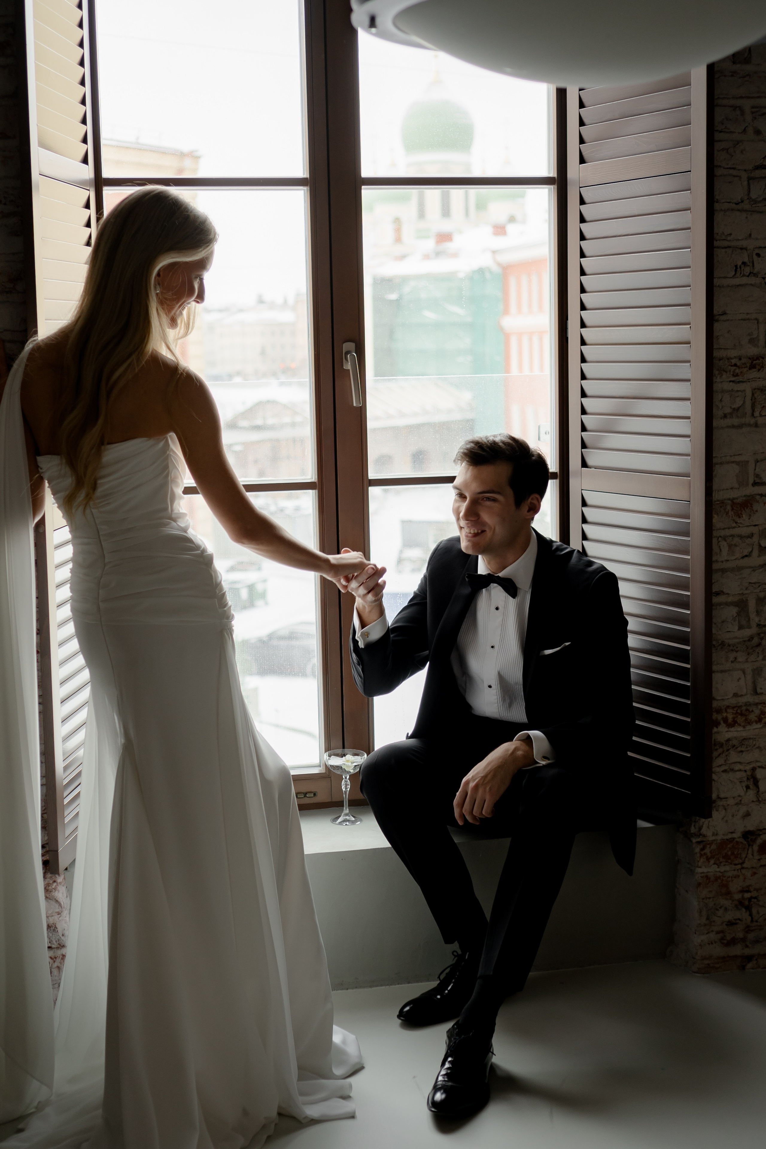 ЭЛЕГАНТНАЯ СВАДБЕНАЯ СЬЕМКА ЖЕНИХА И НЕВЕСТЫ В ДОРОГОМ ОТЕЛЕ САНКТ-ПЕТЕРБУРГА. Профессиональный фотограф, Санкт-Петербург — Виктория Богомолова